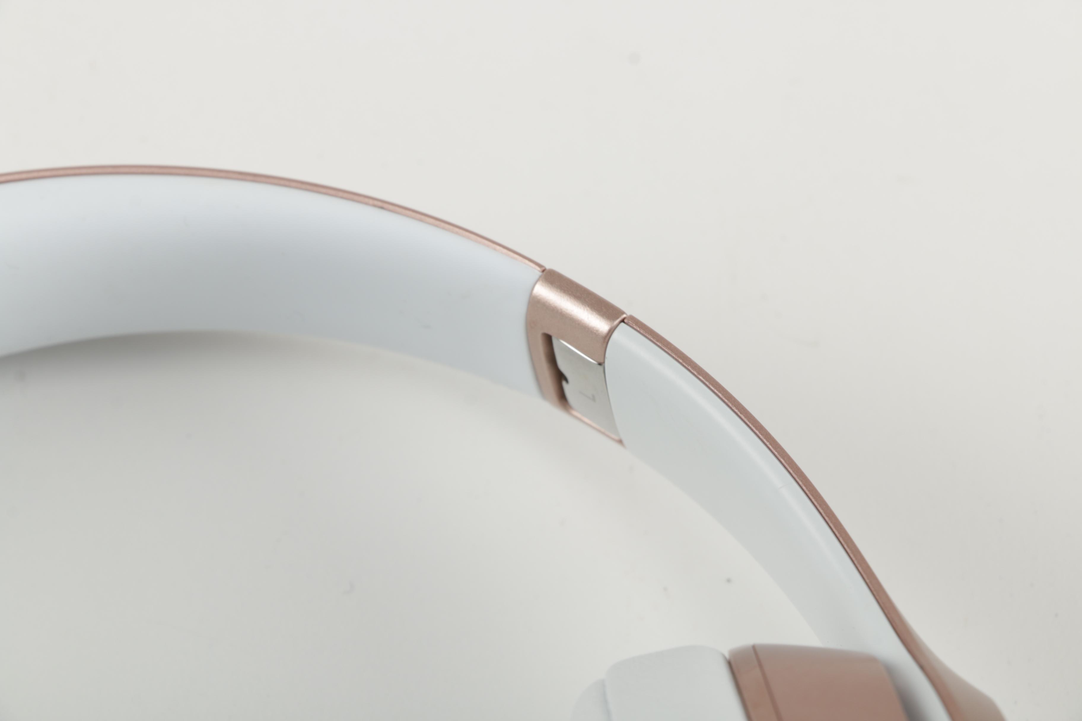 Beats by Dre Wireless Headphones