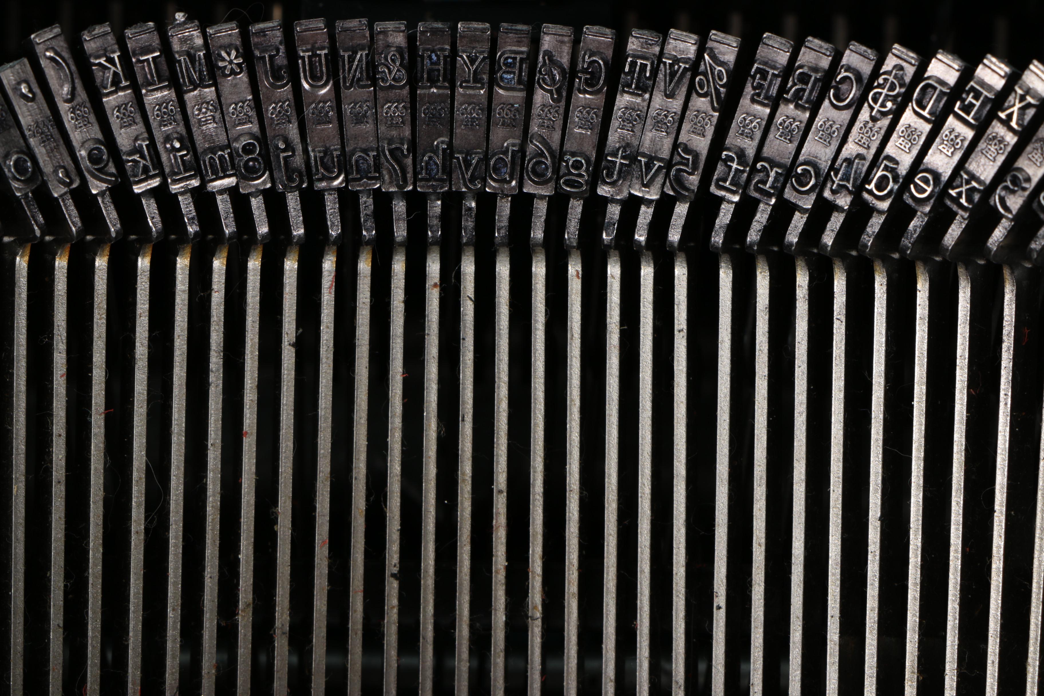 1970s Smith-Corona Coronet Super 12 Coronamatic Typewriter with Case