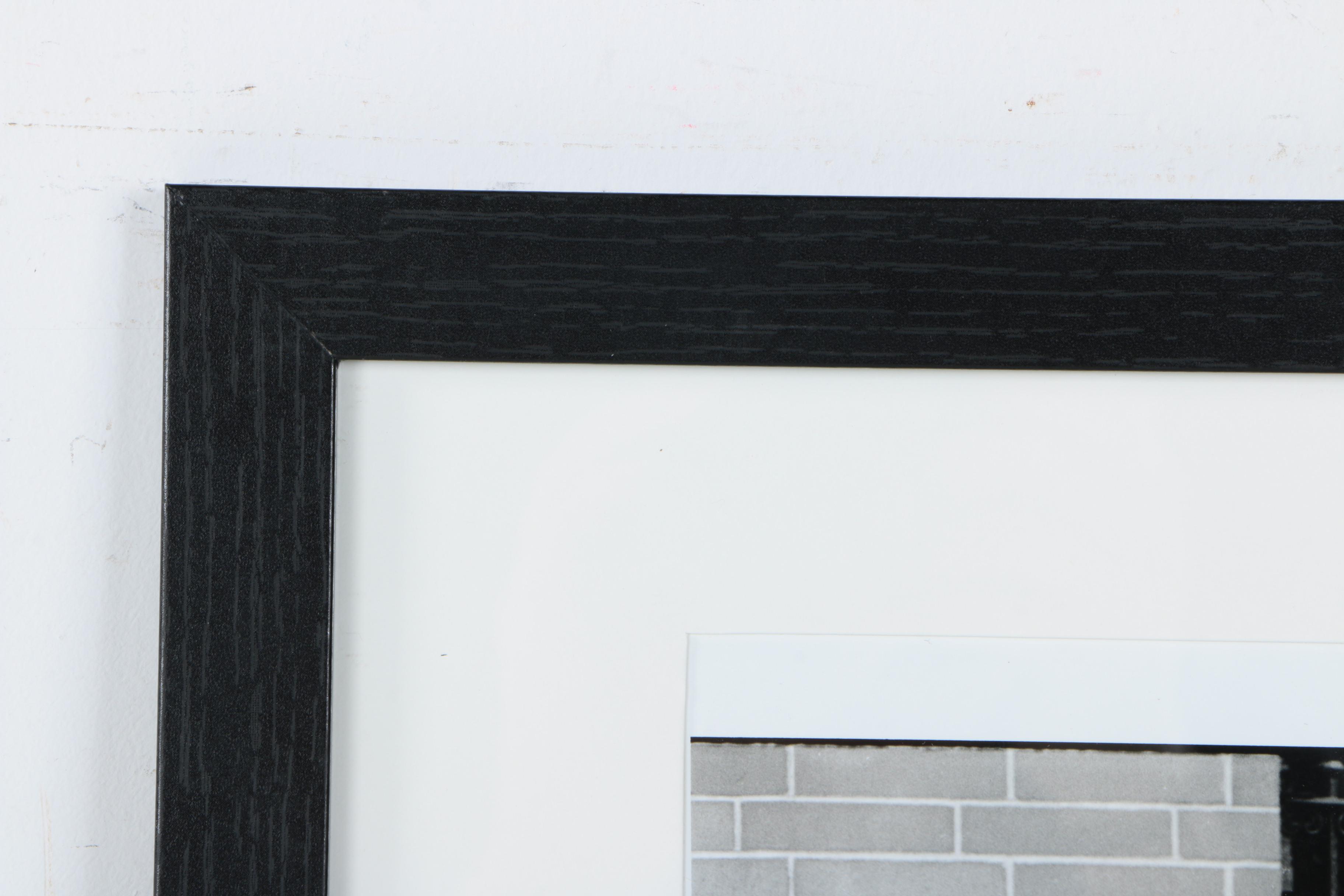 Black and White Photographs of Urban Scenes