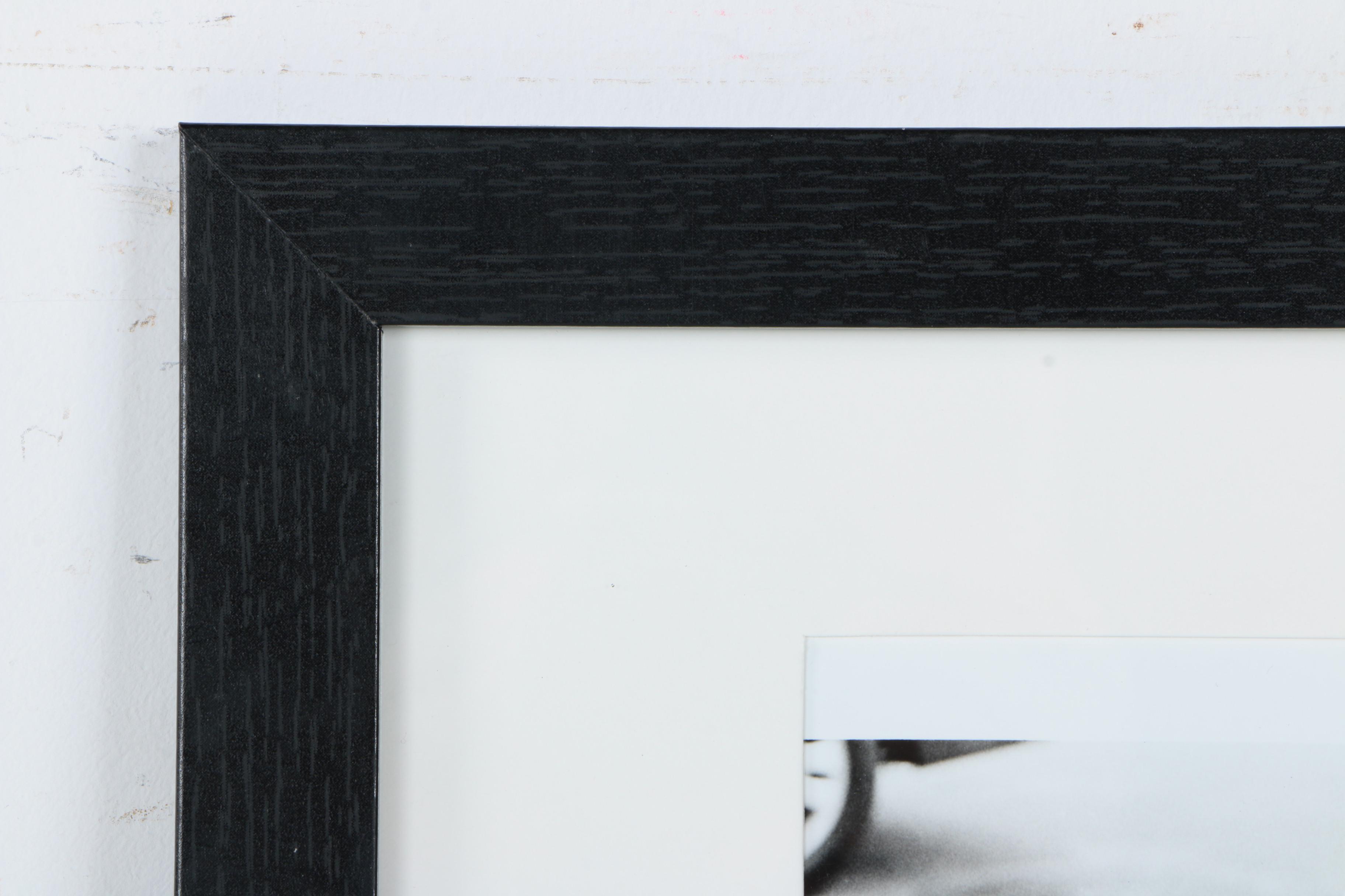 Black and White Photographs of Urban Scenes