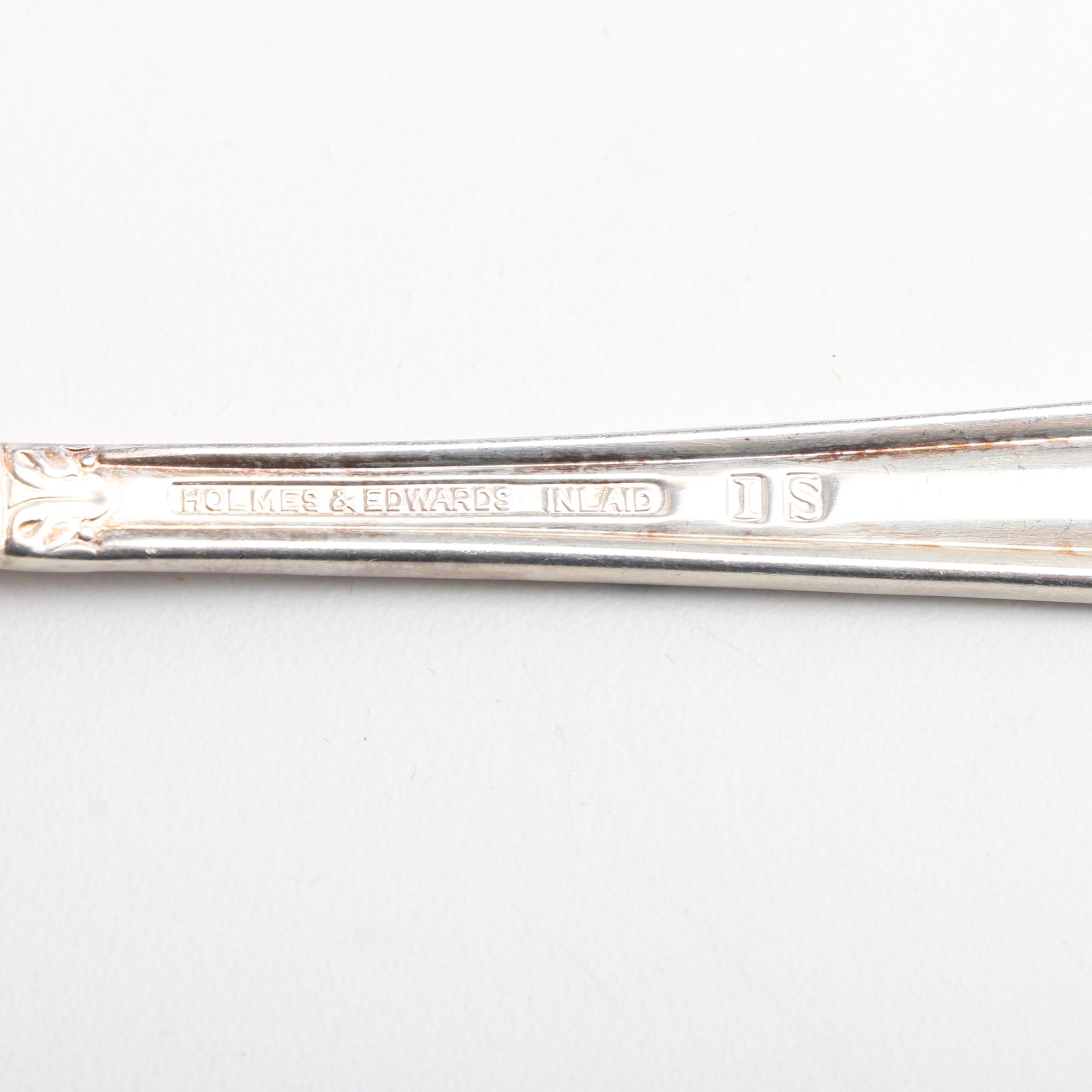 Holmes & Edwards "Danish Princess" Silver Plate Flatware in Chest