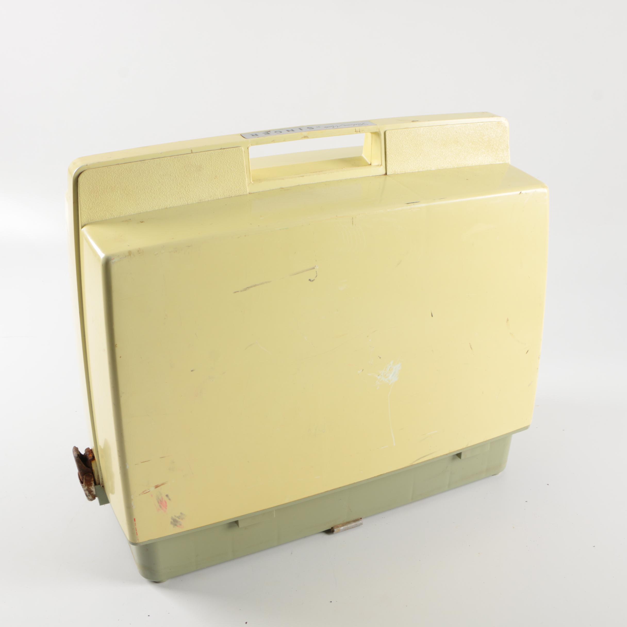 Vintage Singer Fashion Mate Sewing Machine