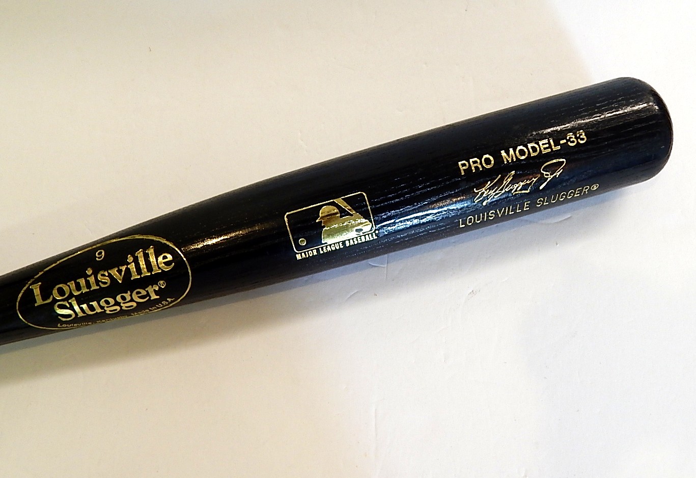 Ken Griffey Jr Black Louisville Slugger Pro-Model 33 Bat