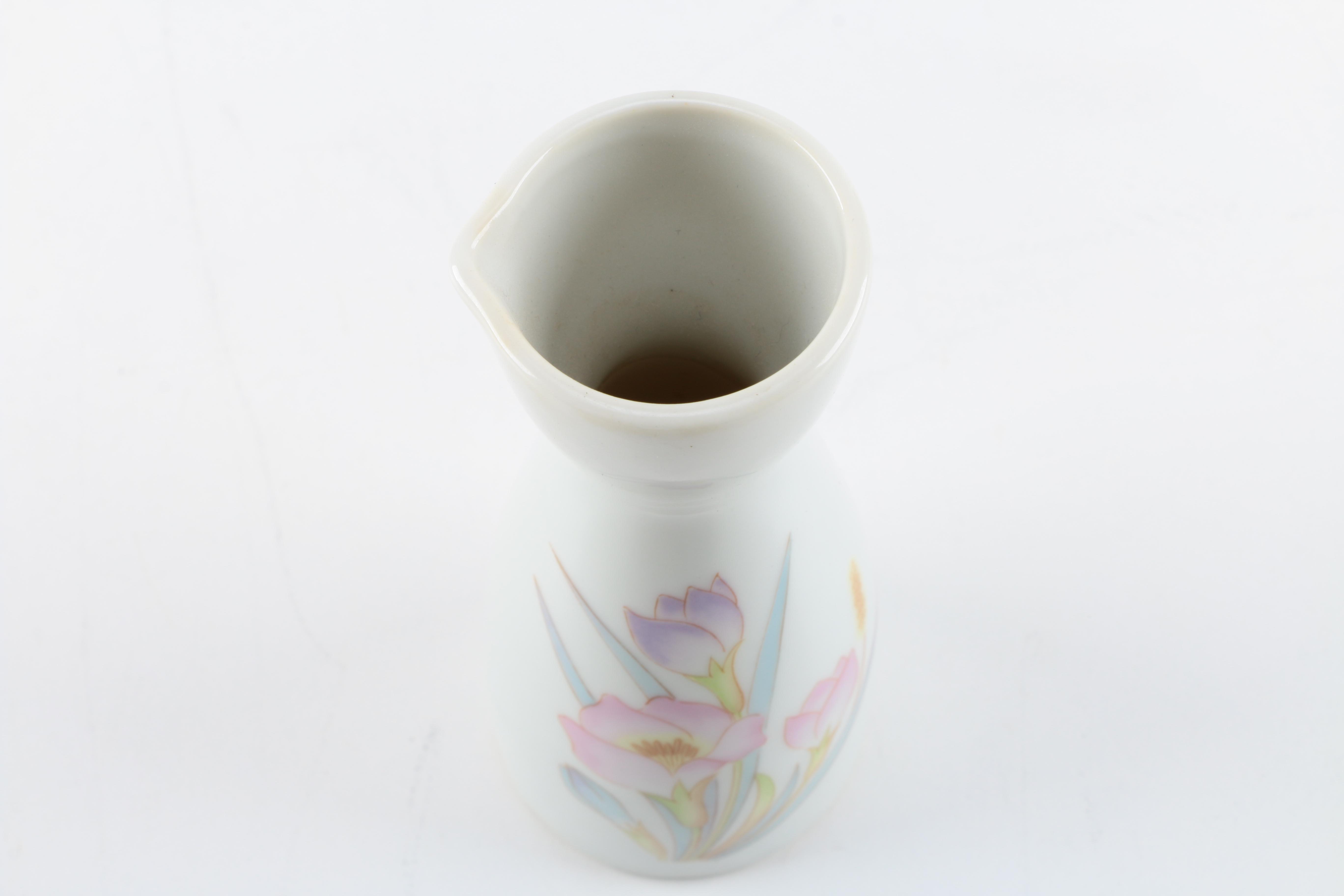 Floral Themed Sake Set
