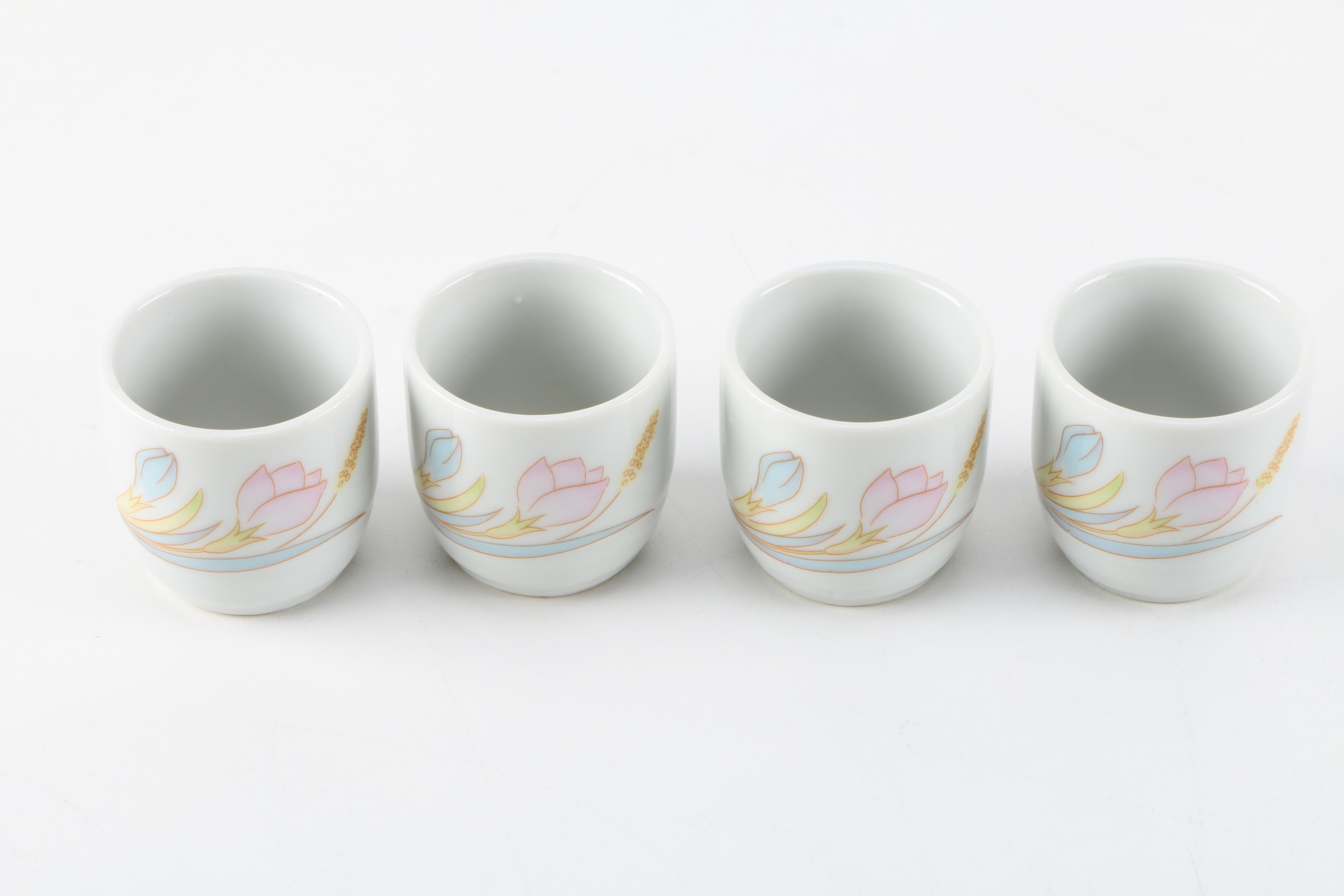 Floral Themed Sake Set