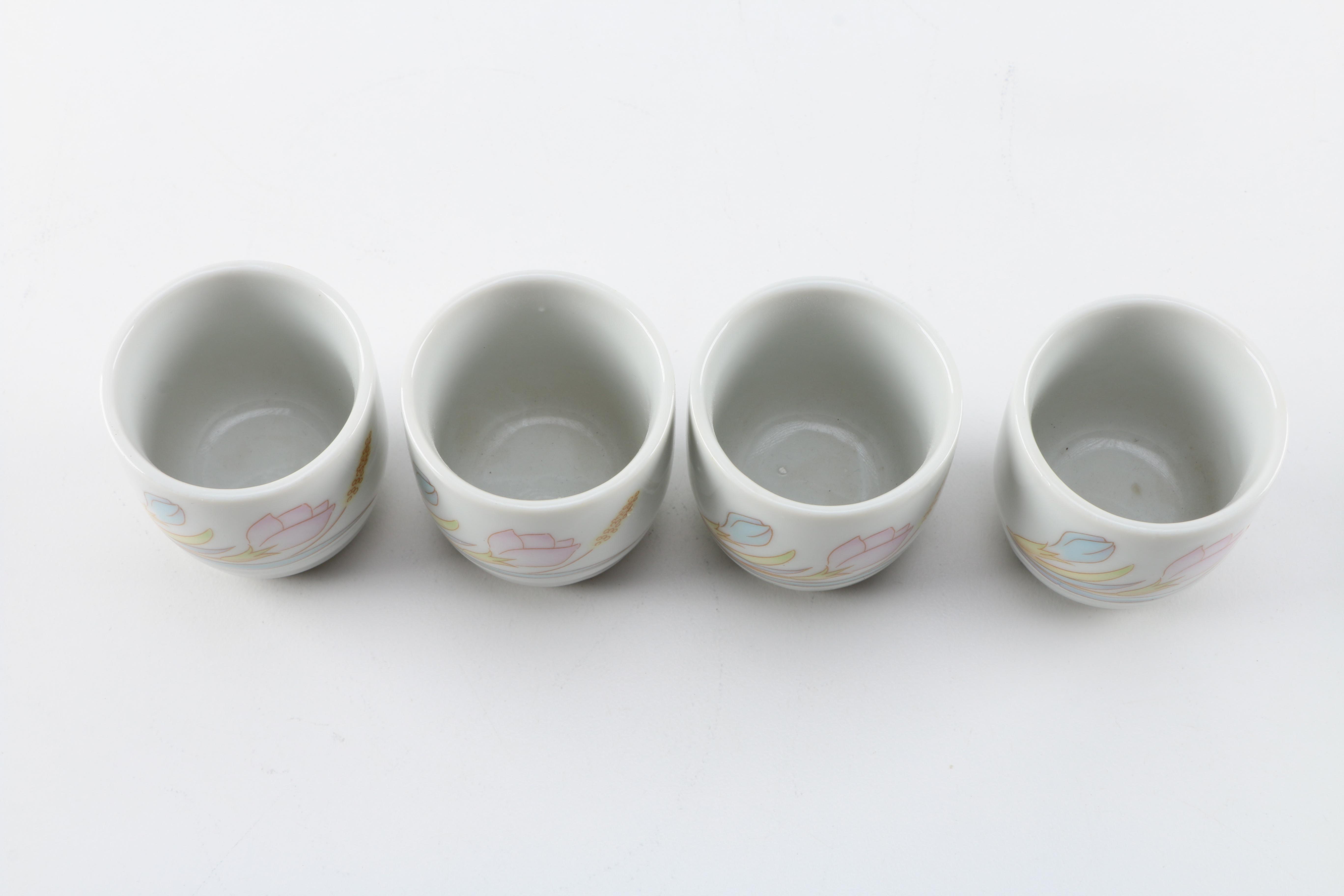 Floral Themed Sake Set