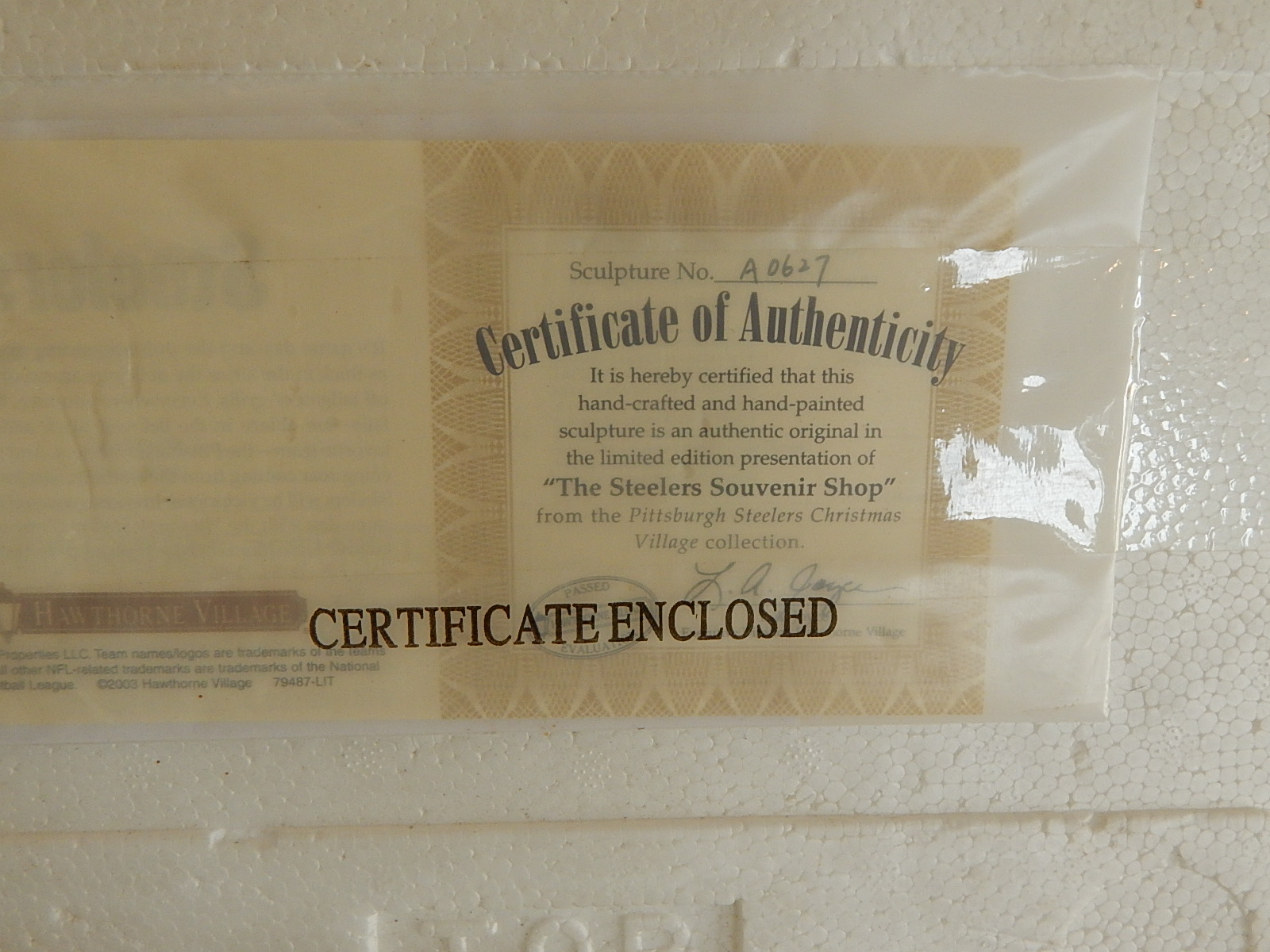 Hawthorne Village "The Steelers Souvenir Shop" Figurine