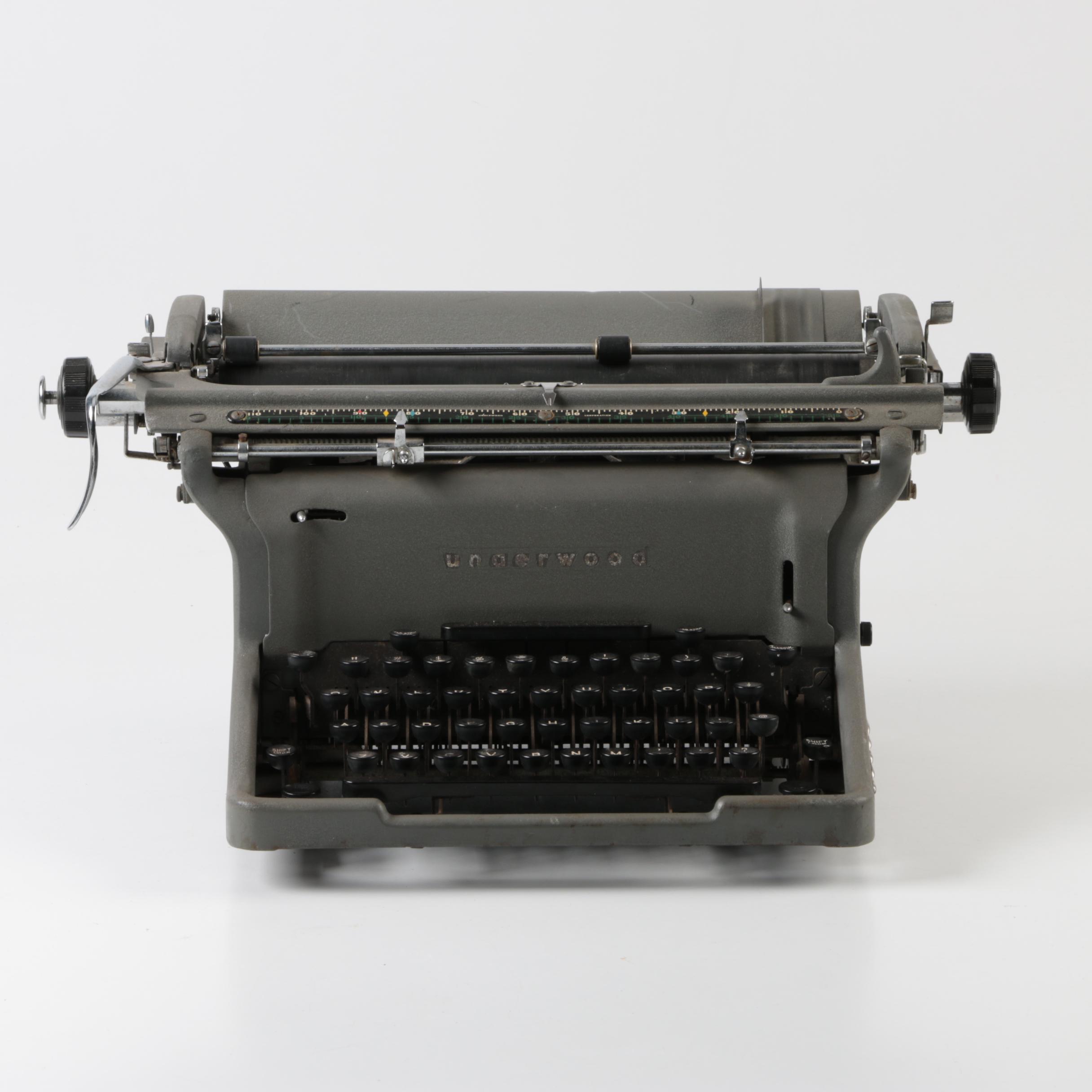 Vintage Underwood Typewriter
