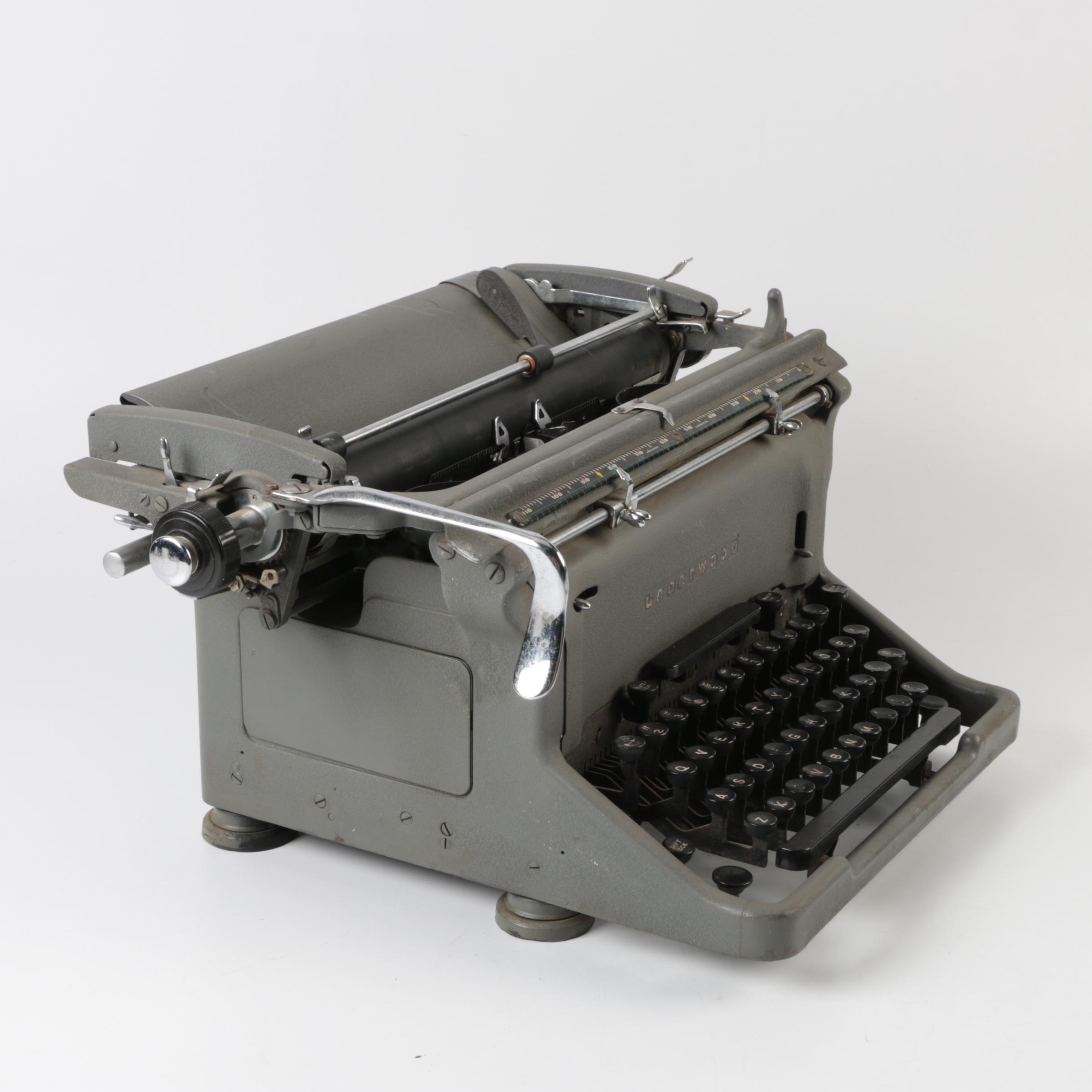 Vintage Underwood Typewriter