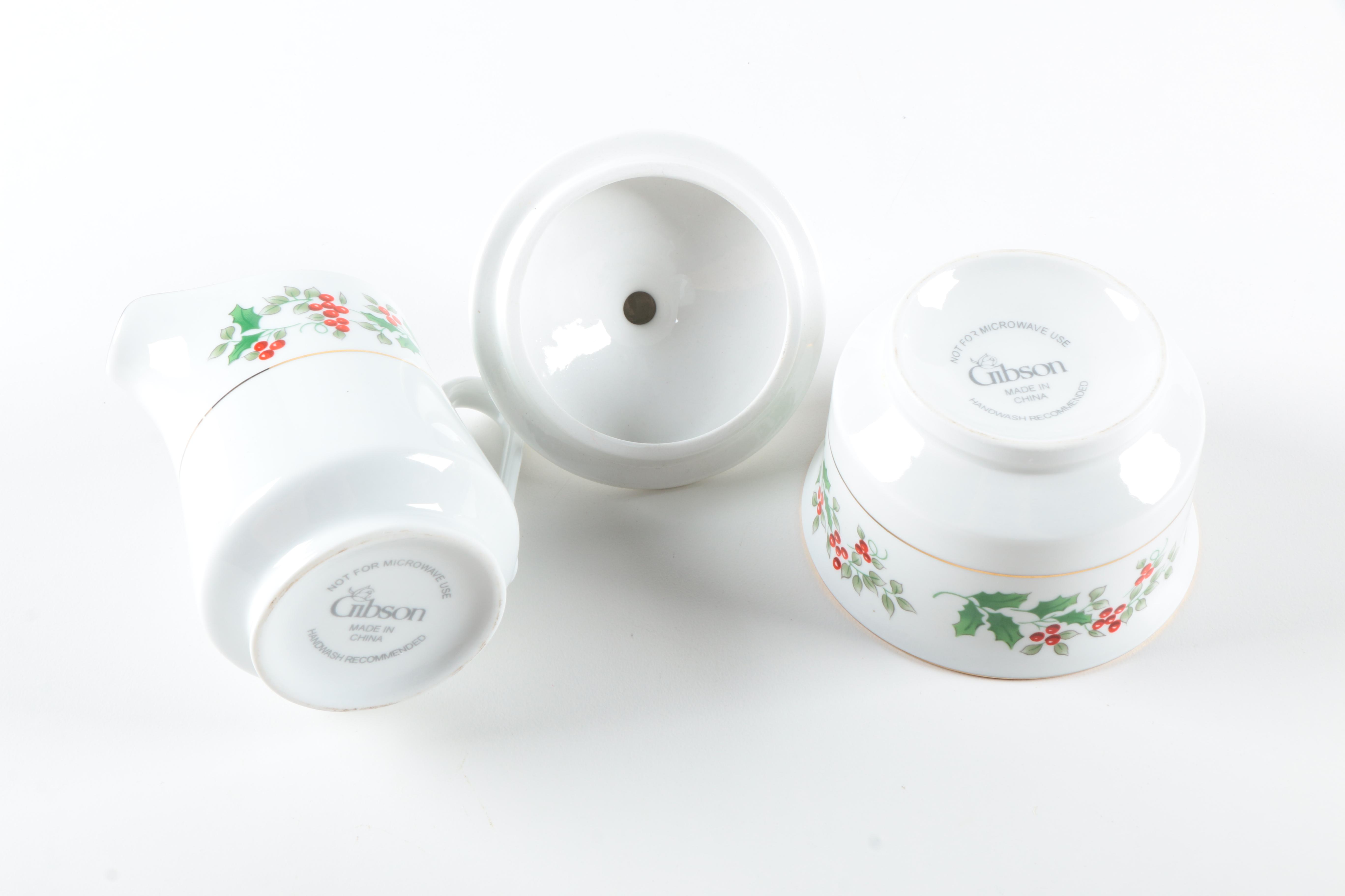 Gibson Designs "Christmas Charm" Serveware