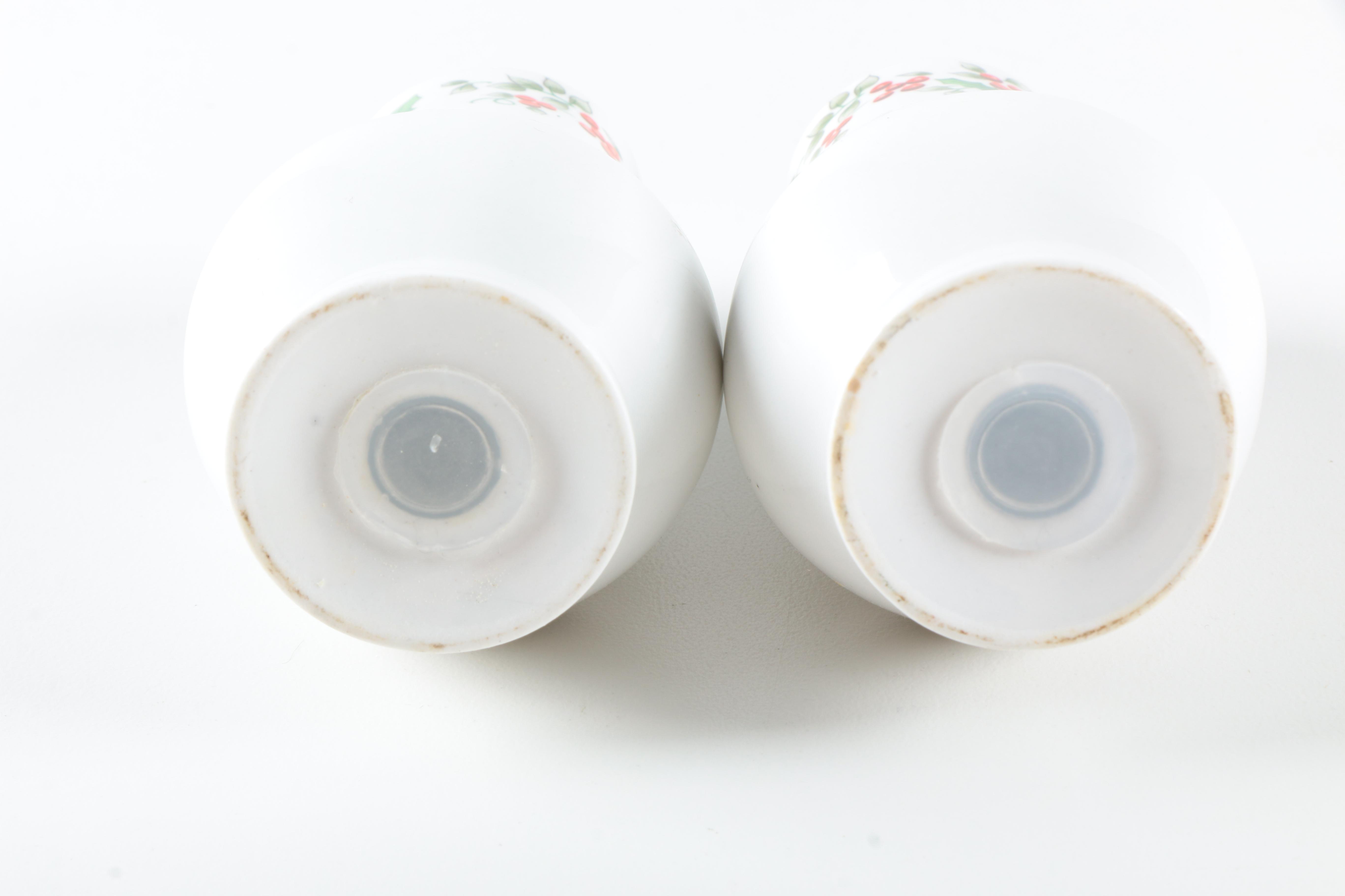 Gibson Designs "Christmas Charm" Serveware