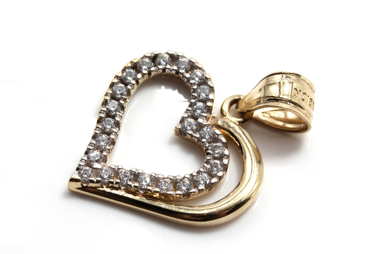 10K Yellow Gold Cubic Zirconia Heart Pendant