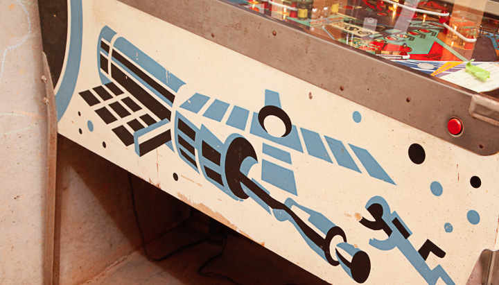 Vintage Williams "Skylab" Pinball Machine