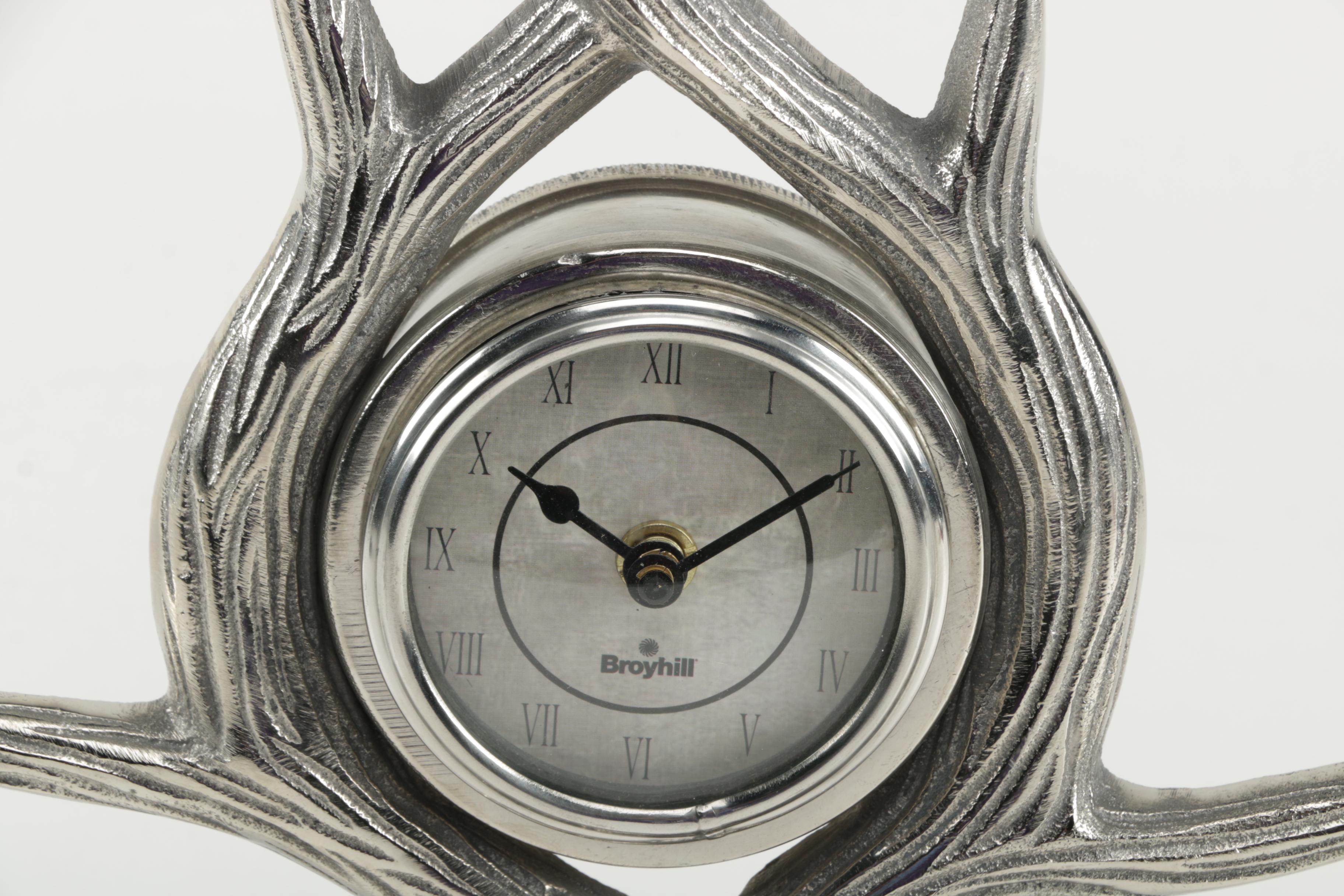 Broyhill Antler Themed Table Clock