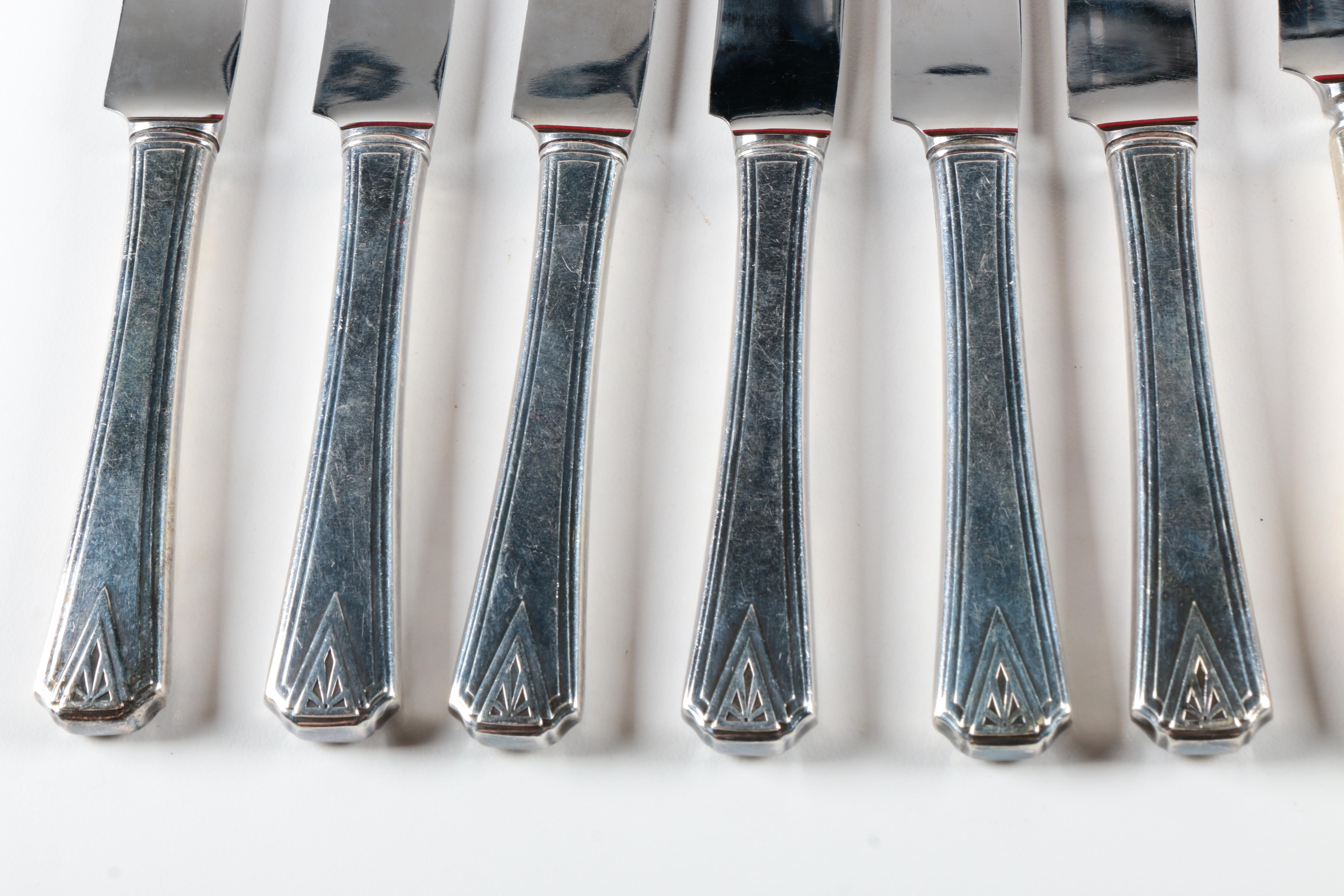 Collection of Community Plate "Grosvenor" and "Deauville" Plated Silver Flatware