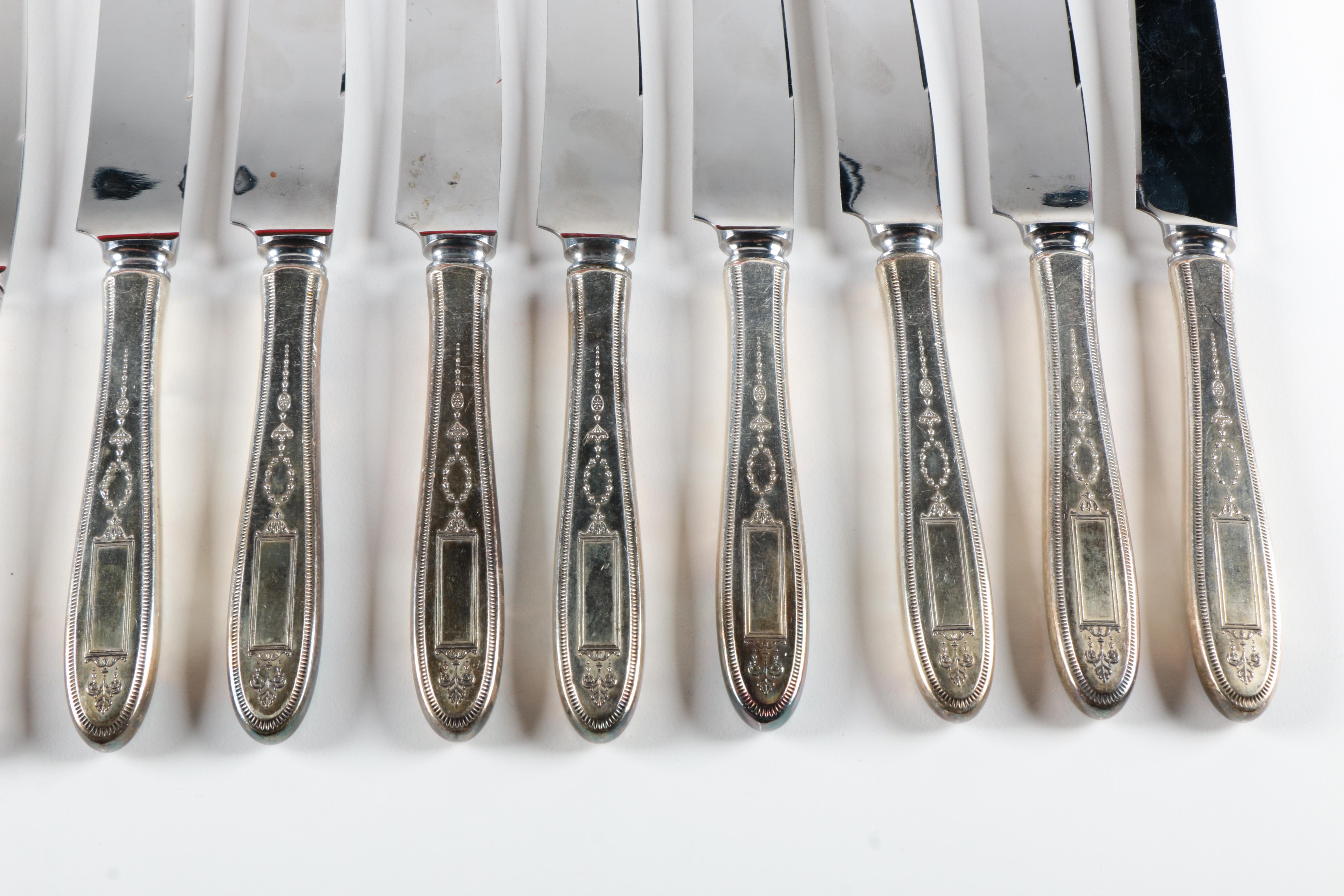 Collection of Community Plate "Grosvenor" and "Deauville" Plated Silver Flatware