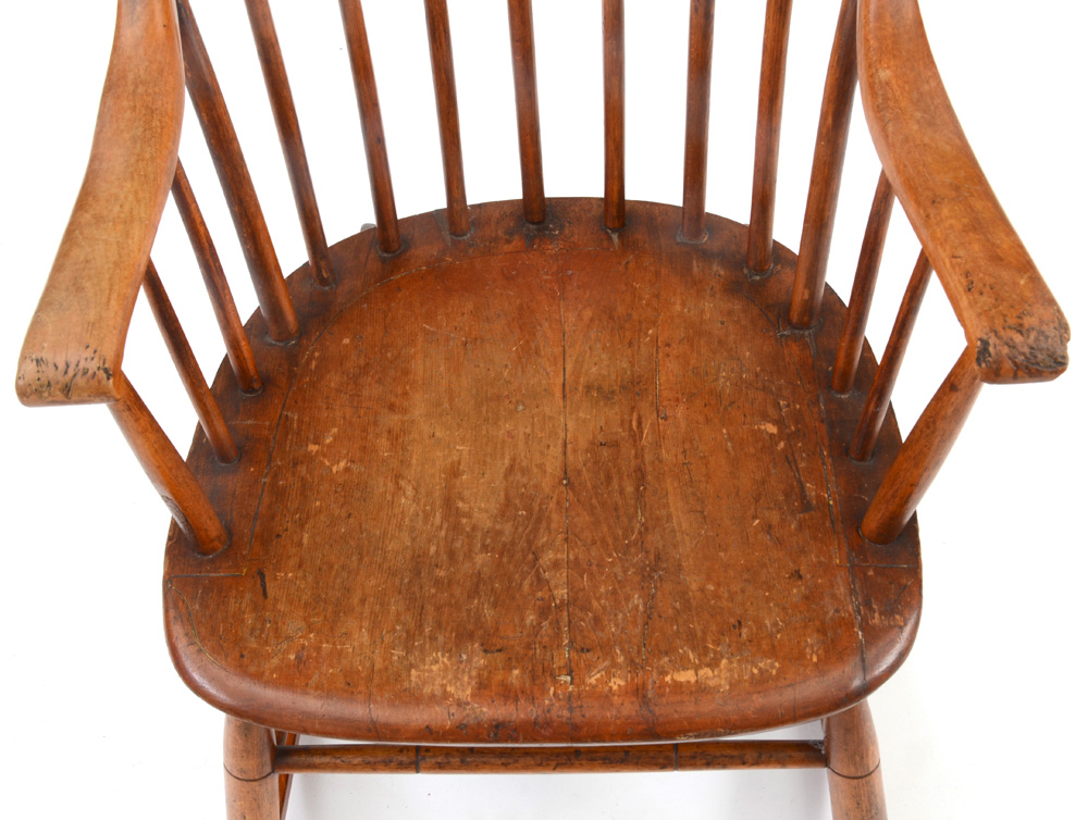 Early 1800s American Comb-back Windsor Rocking Chair