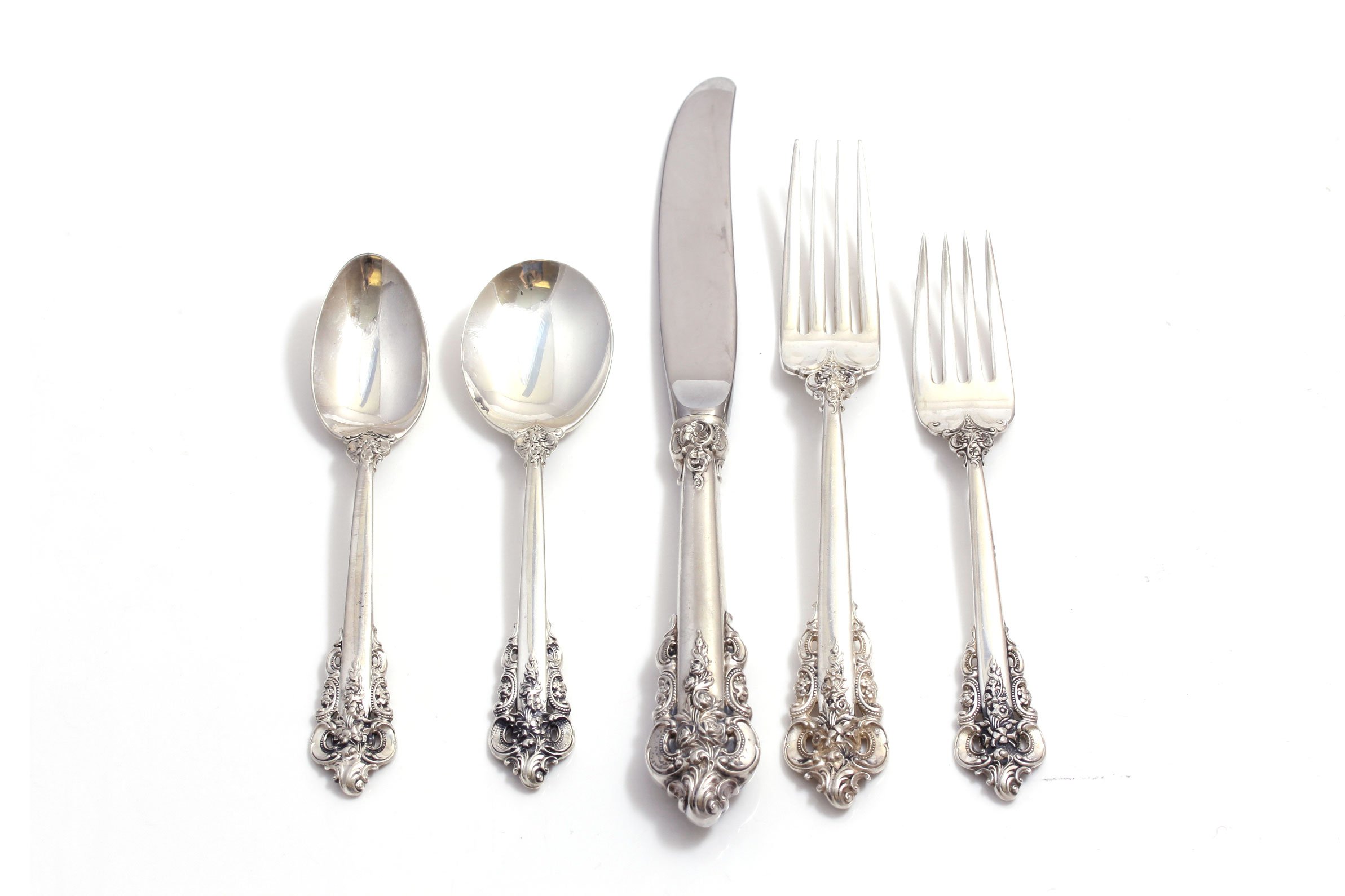 Wallace Sterling Silver "Grande Baroque" Flatware