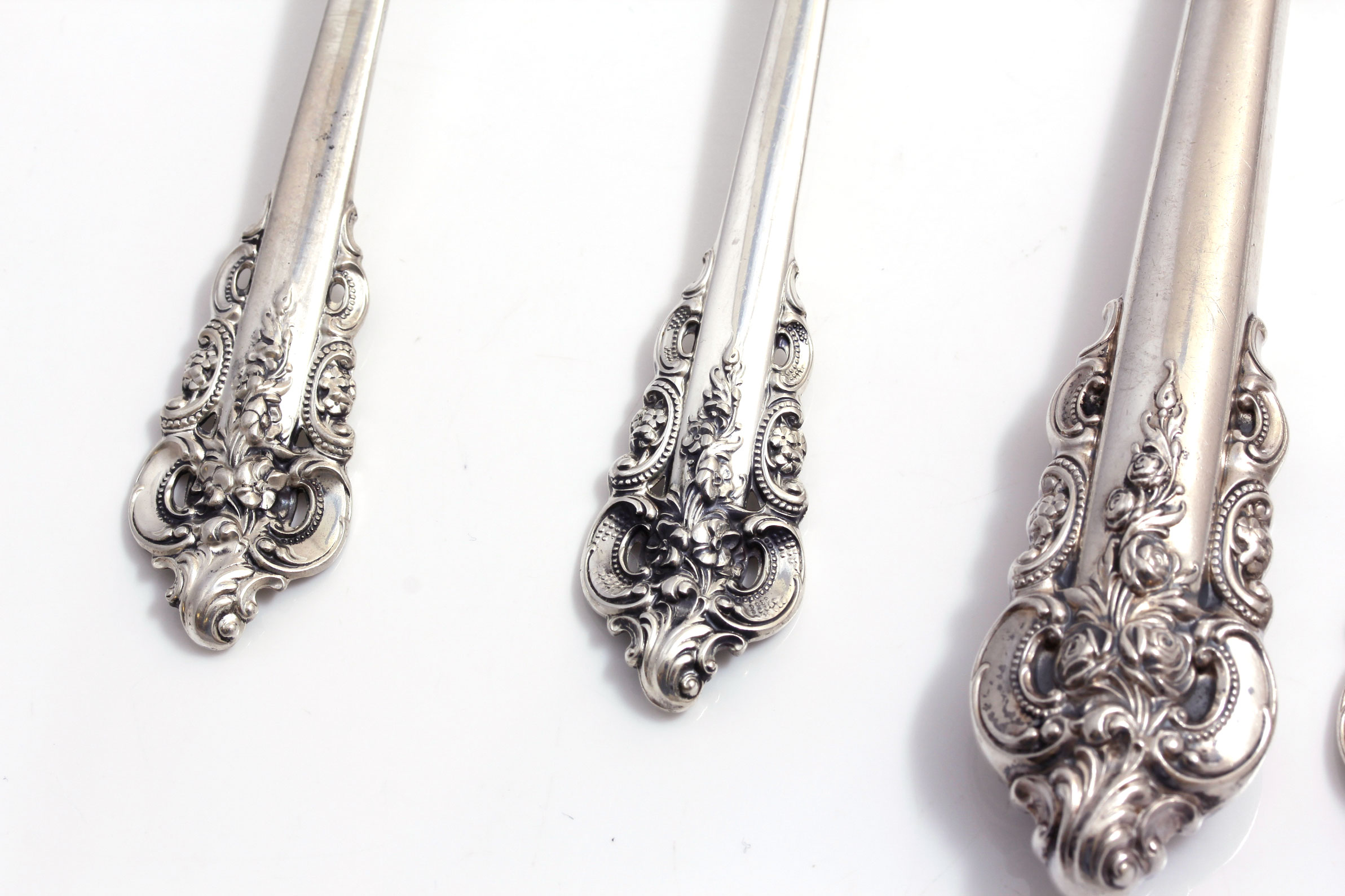 Wallace Sterling Silver "Grande Baroque" Flatware