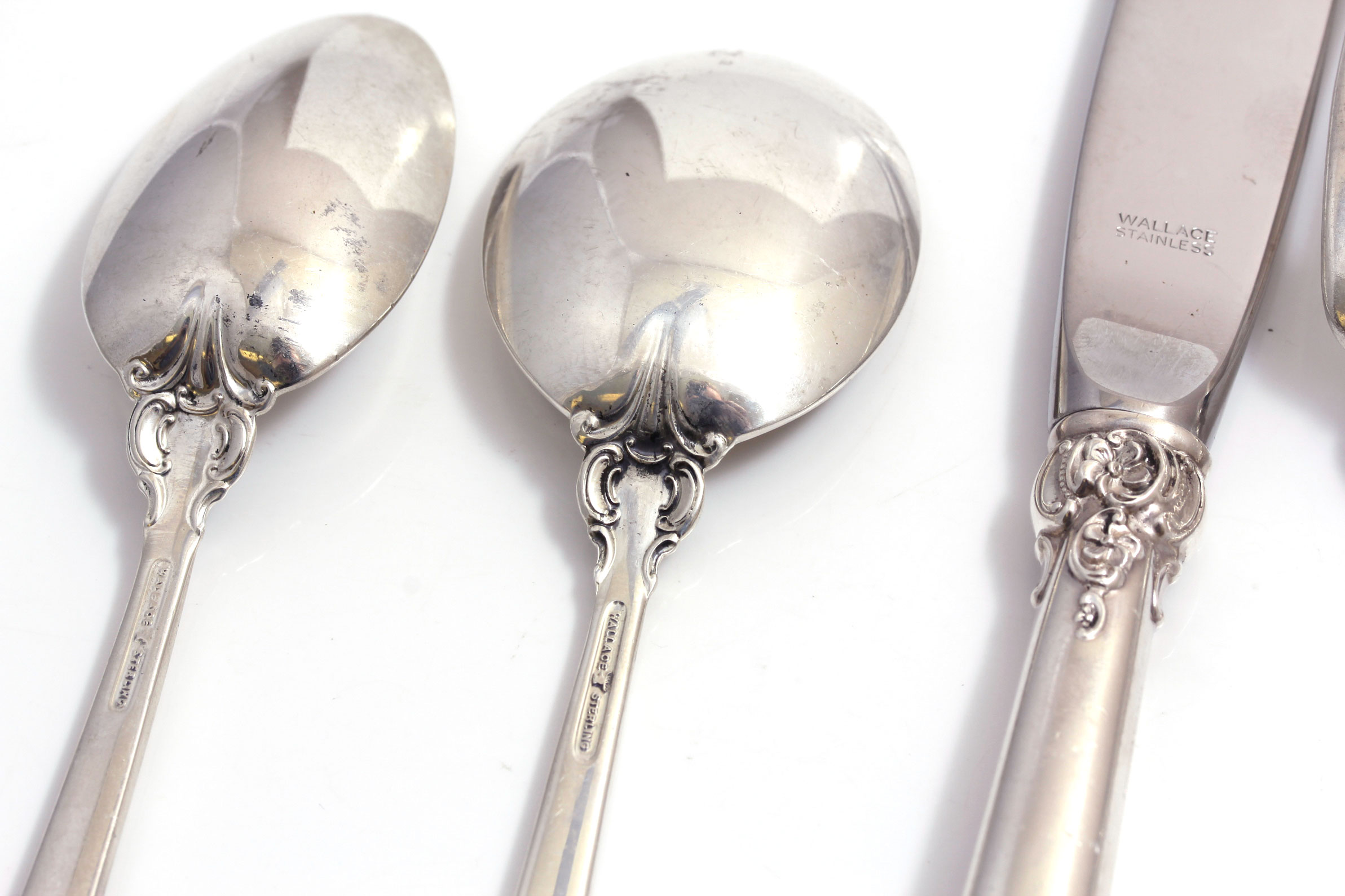 Wallace Sterling Silver "Grande Baroque" Flatware