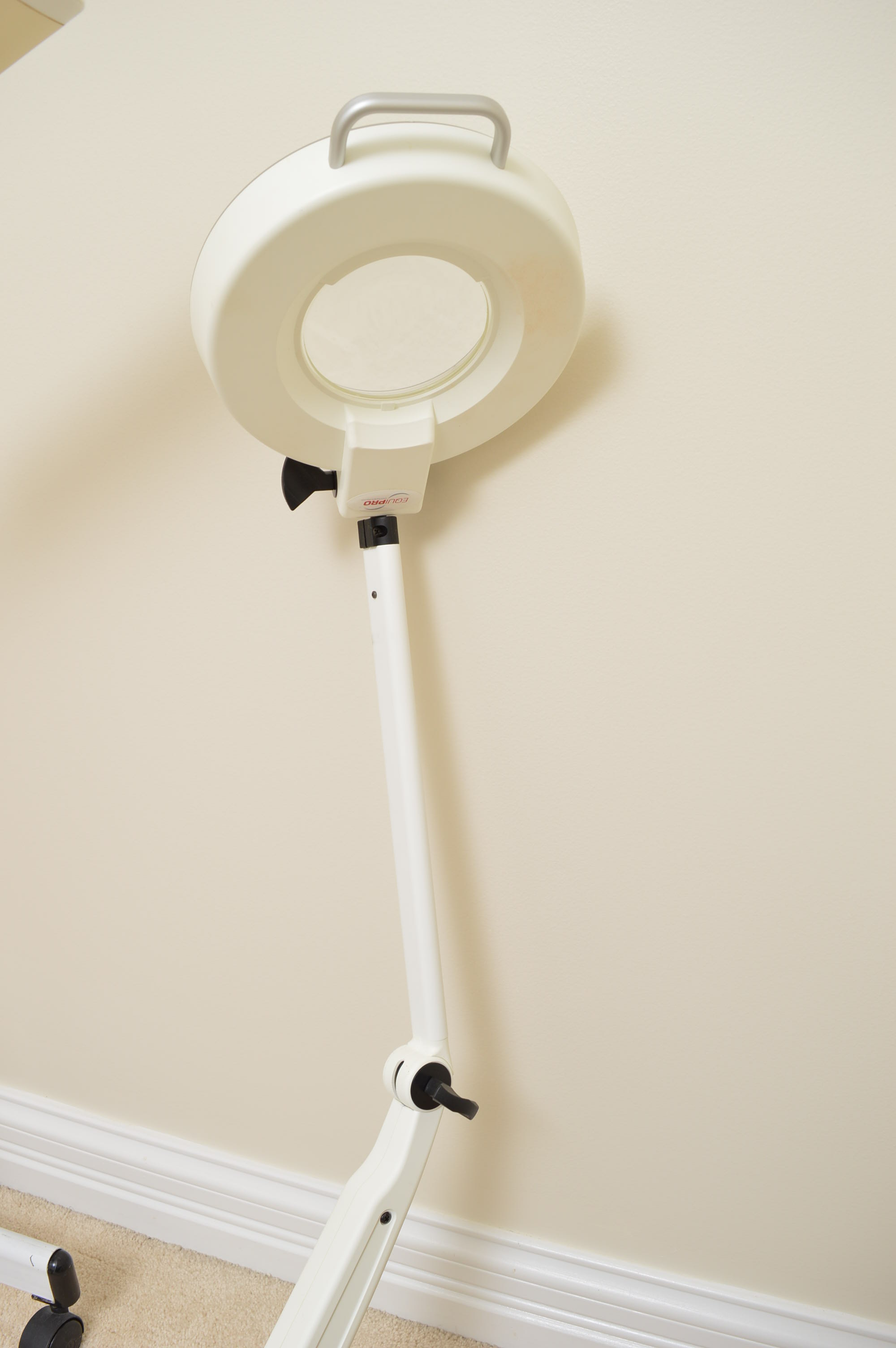 Esty Queen BiO-Herbpor Model M-3 Facial Machine