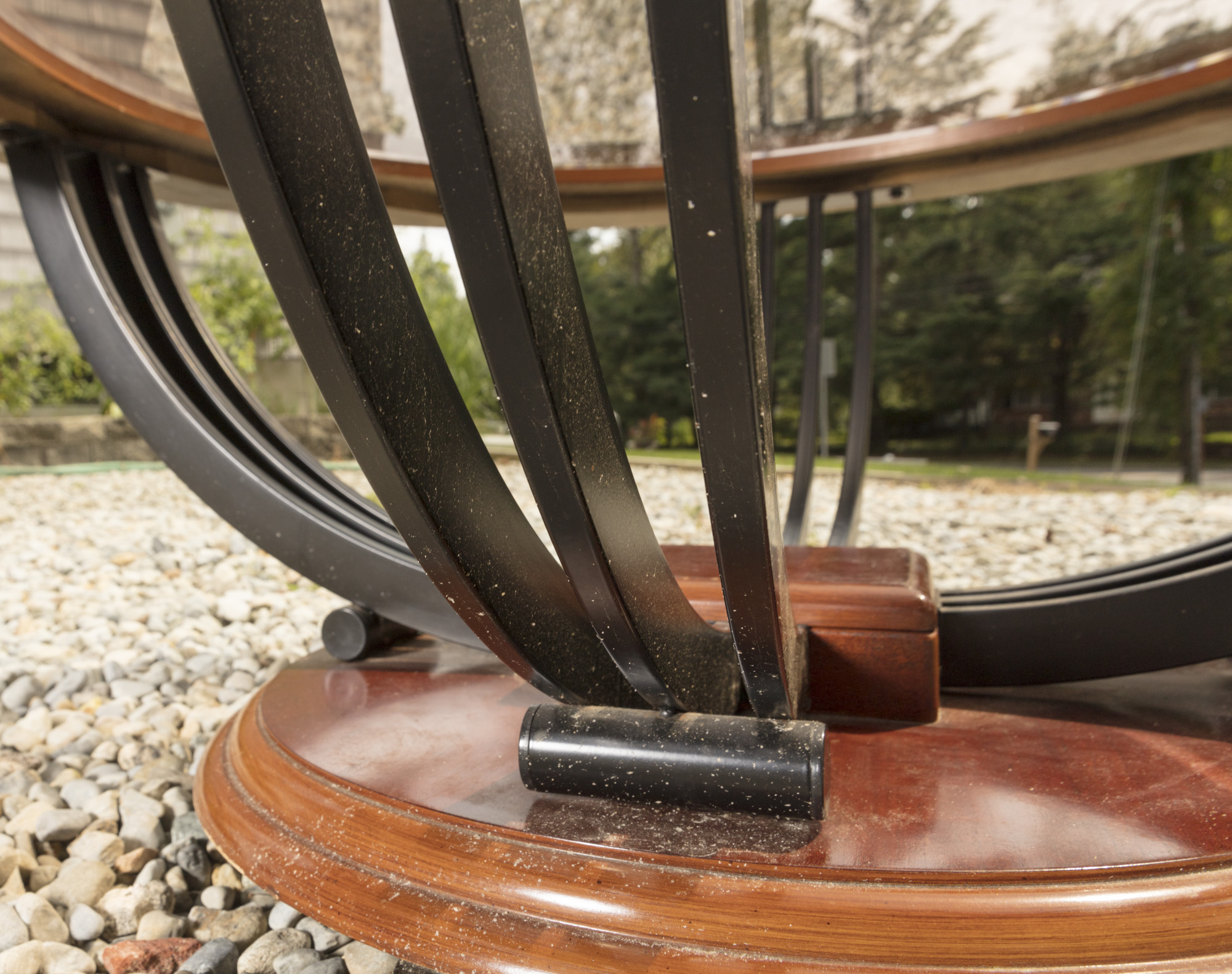 Modern Style Round Coffee Table