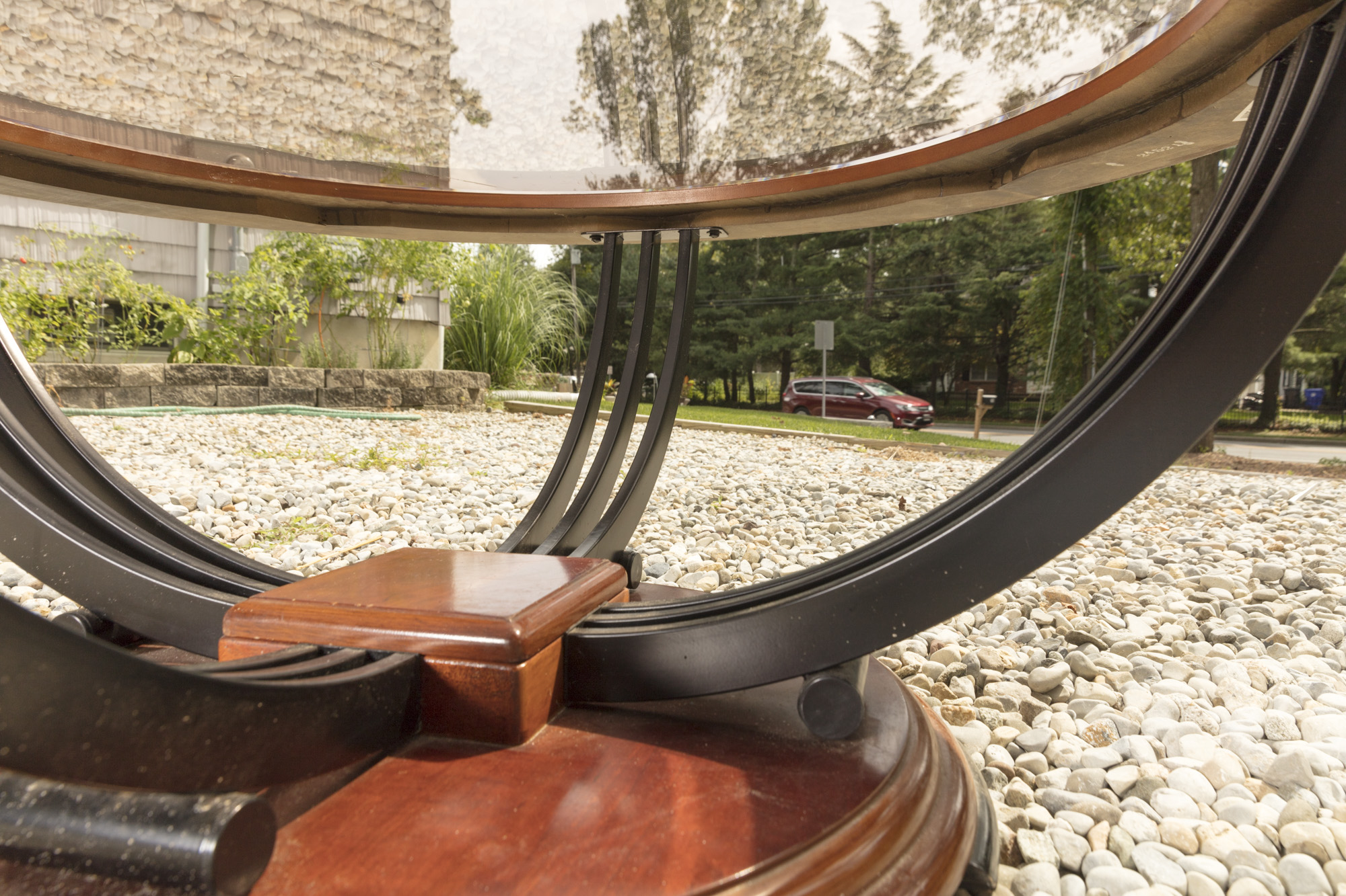 Modern Style Round Coffee Table