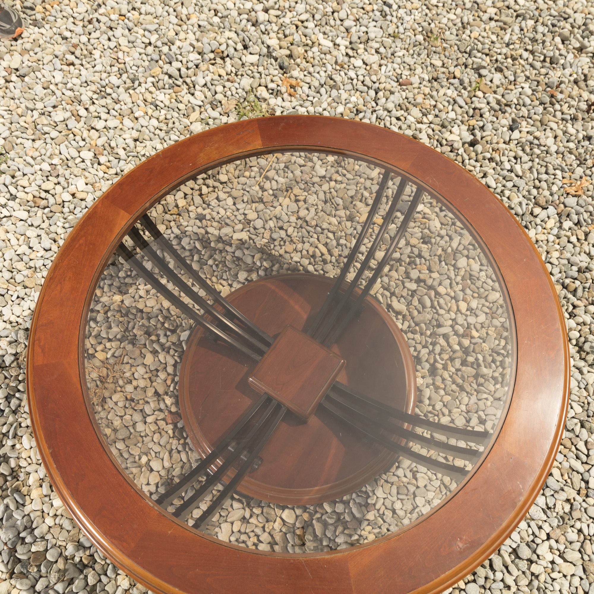 Modern Style Round Coffee Table