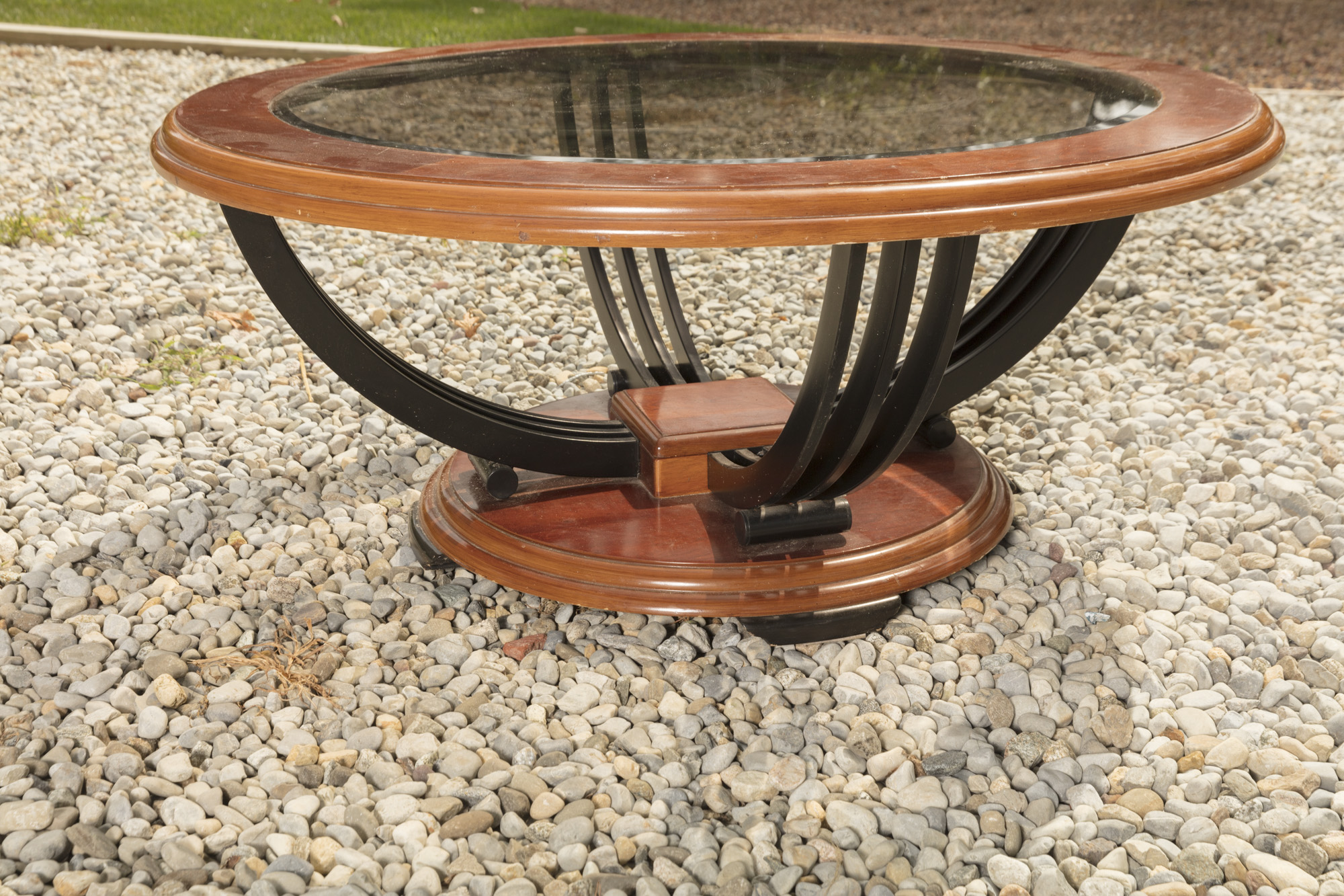 Modern Style Round Coffee Table