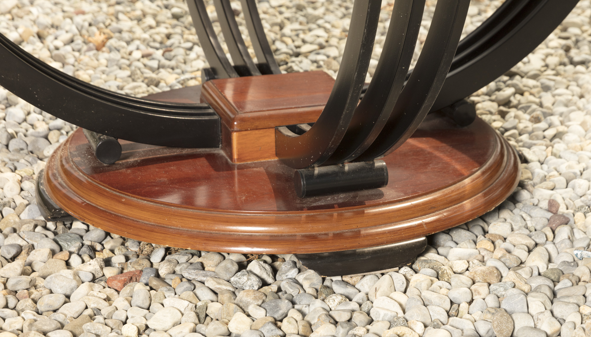 Modern Style Round Coffee Table