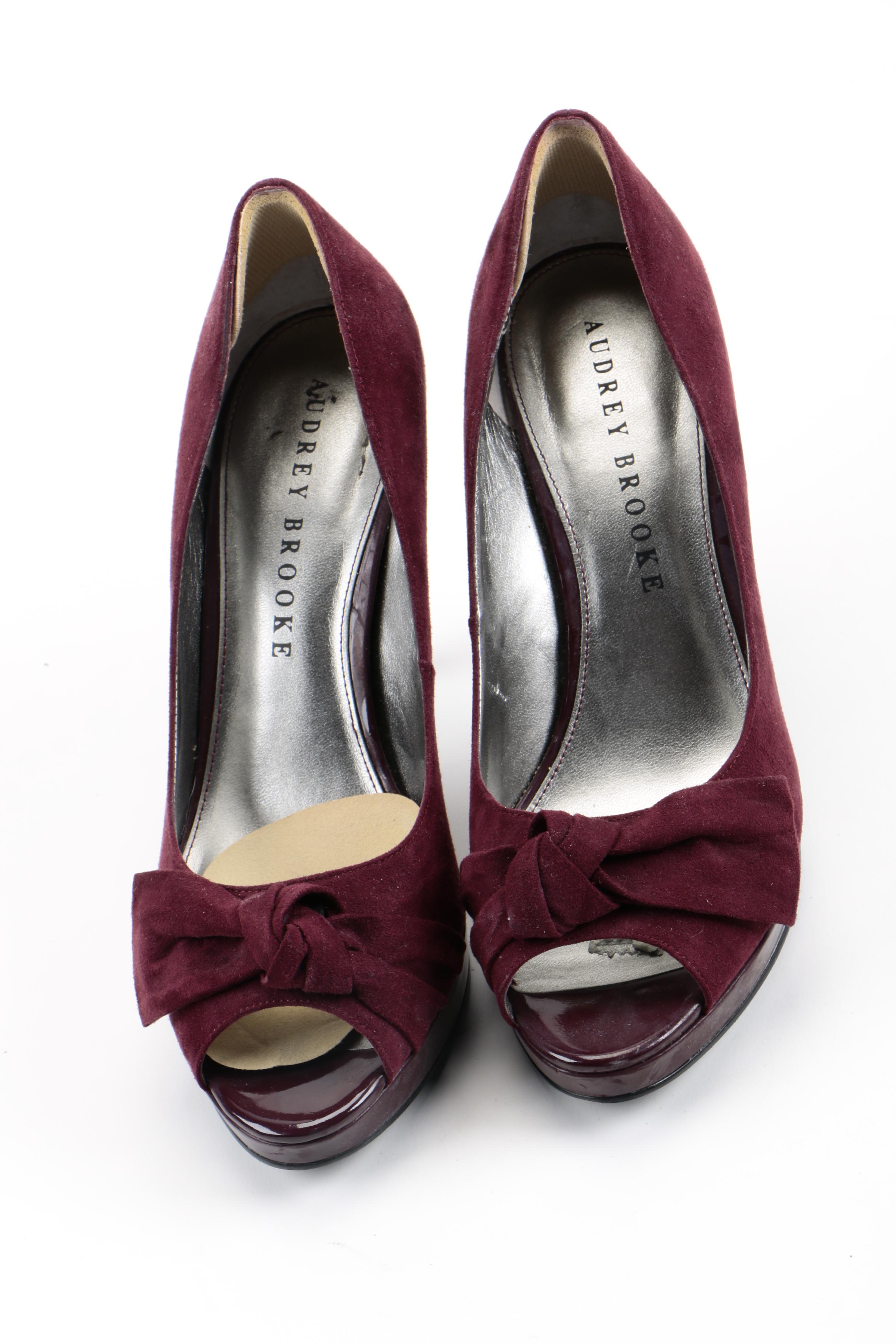 Heeled Shoes Including Tahari