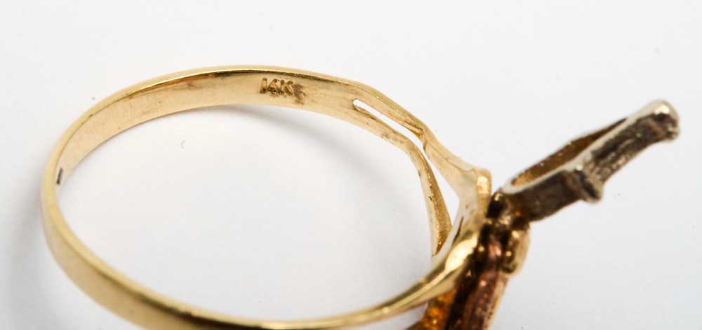 14K Yellow Gold Articulated Dancing Jester Ring