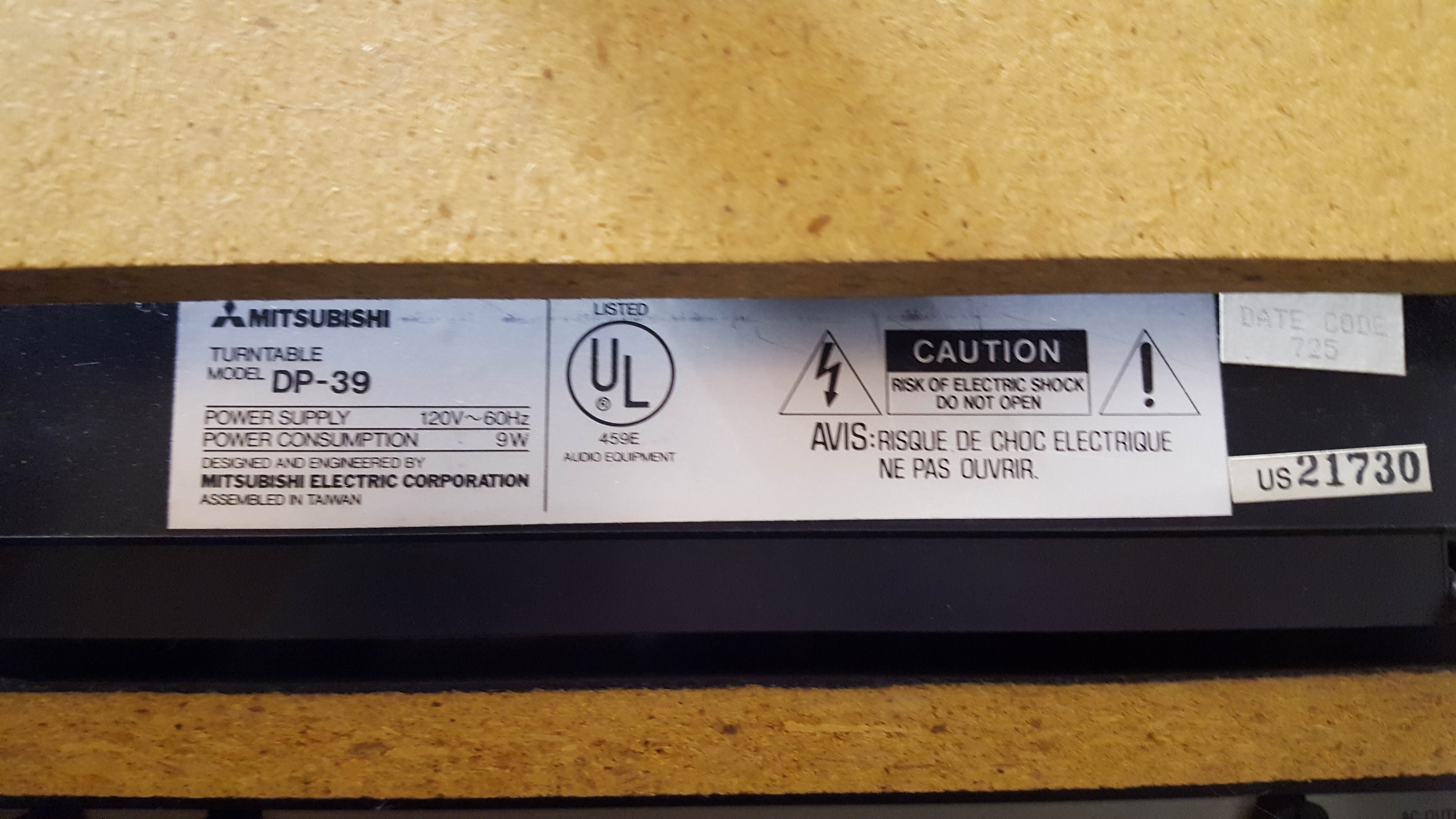 Mitsubishi Stereo Components and Cabinet