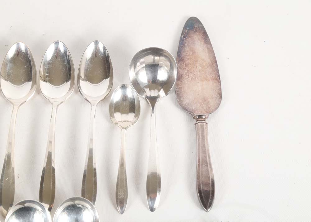 Oneida Community Plate "Patrician" Flatware