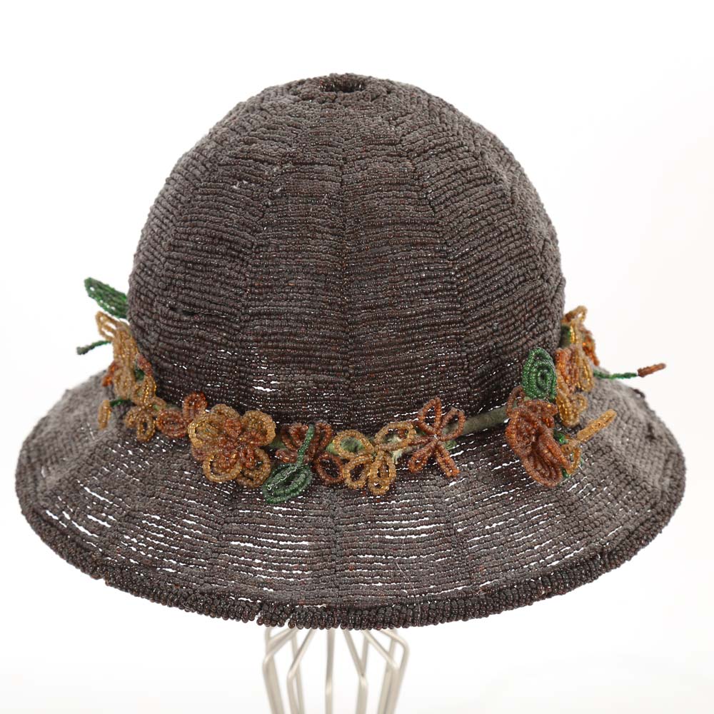 Beaded Bonnet Candle Holder