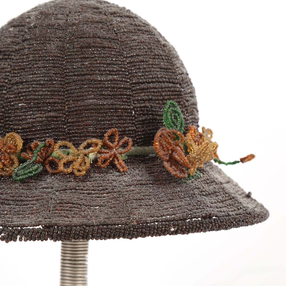 Beaded Bonnet Candle Holder