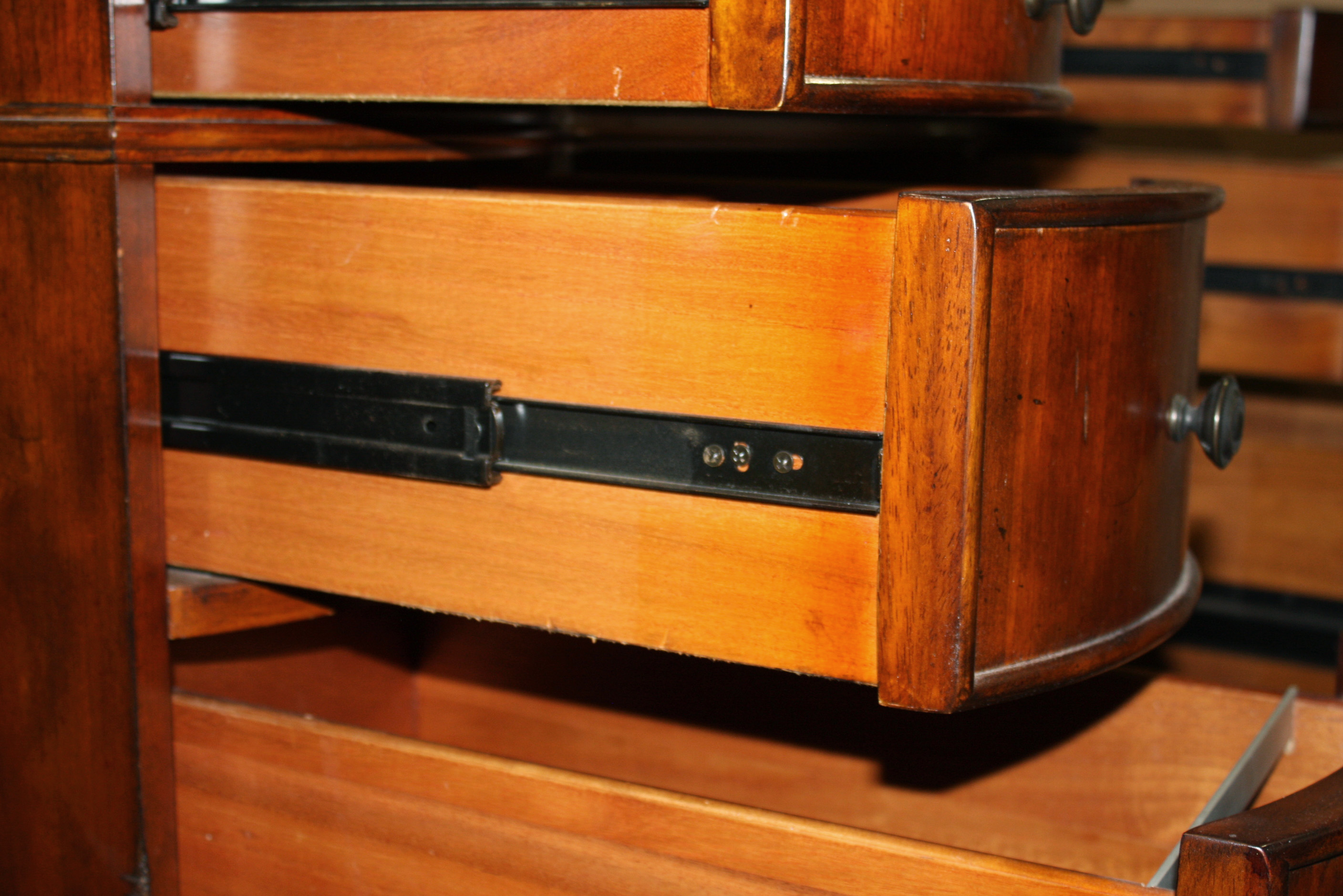 "Seven Seas" Mahogany Knee Hole Desk by Hooker Furniture