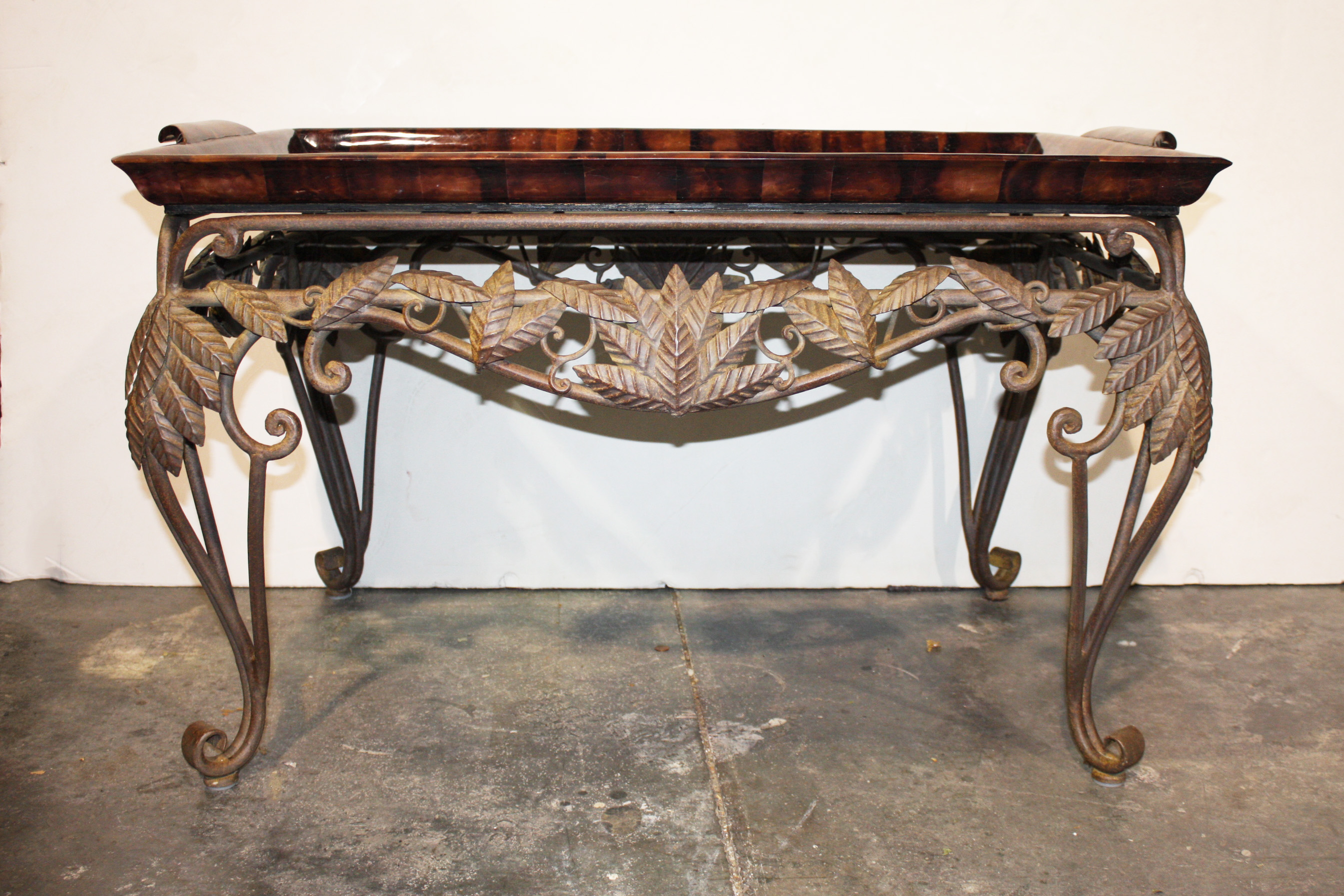 Ornate Metal Tray Coffee Table With Leather Top