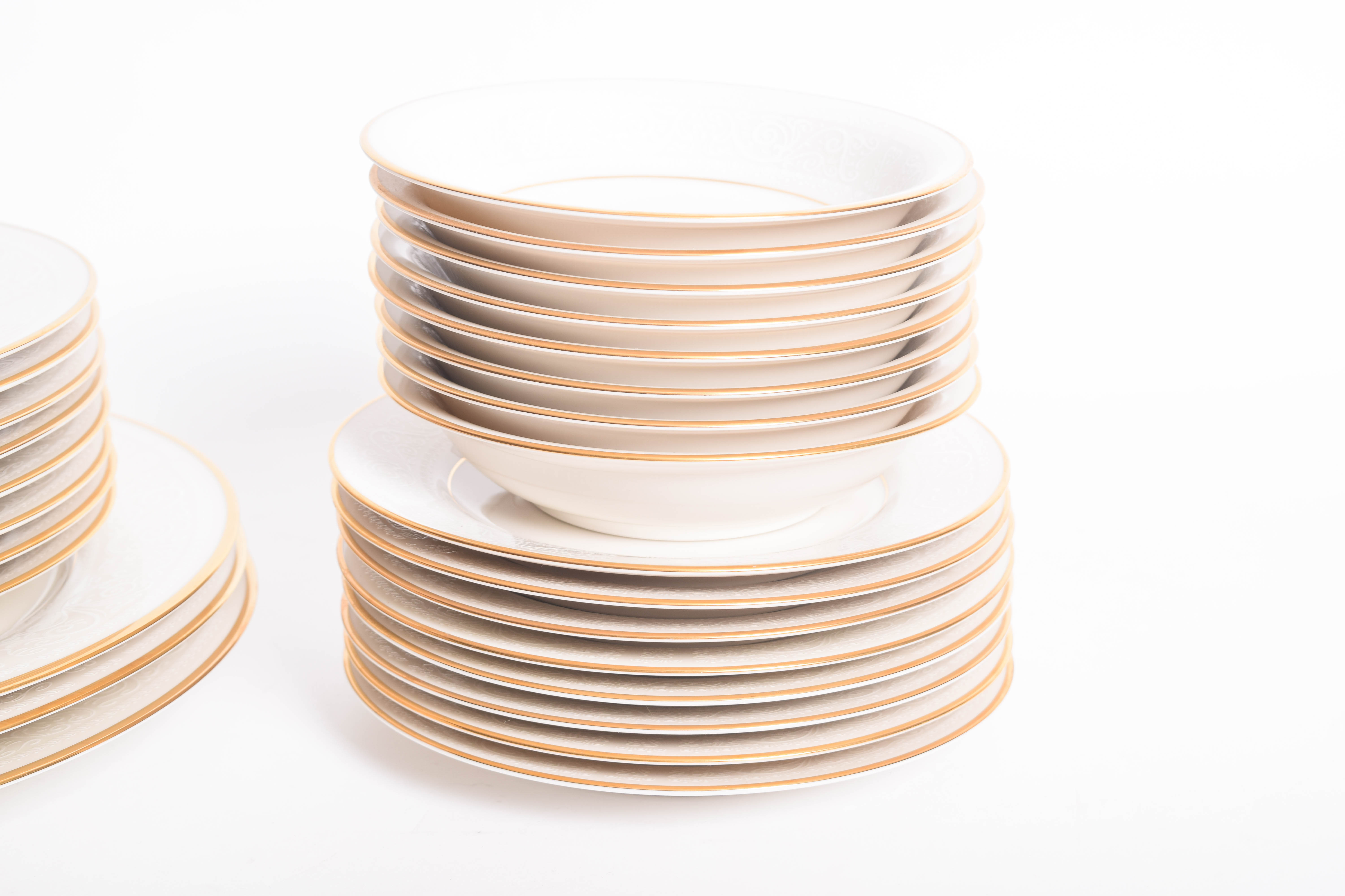 Noritake "Tulane" Ivory China Dinner Service for Eight