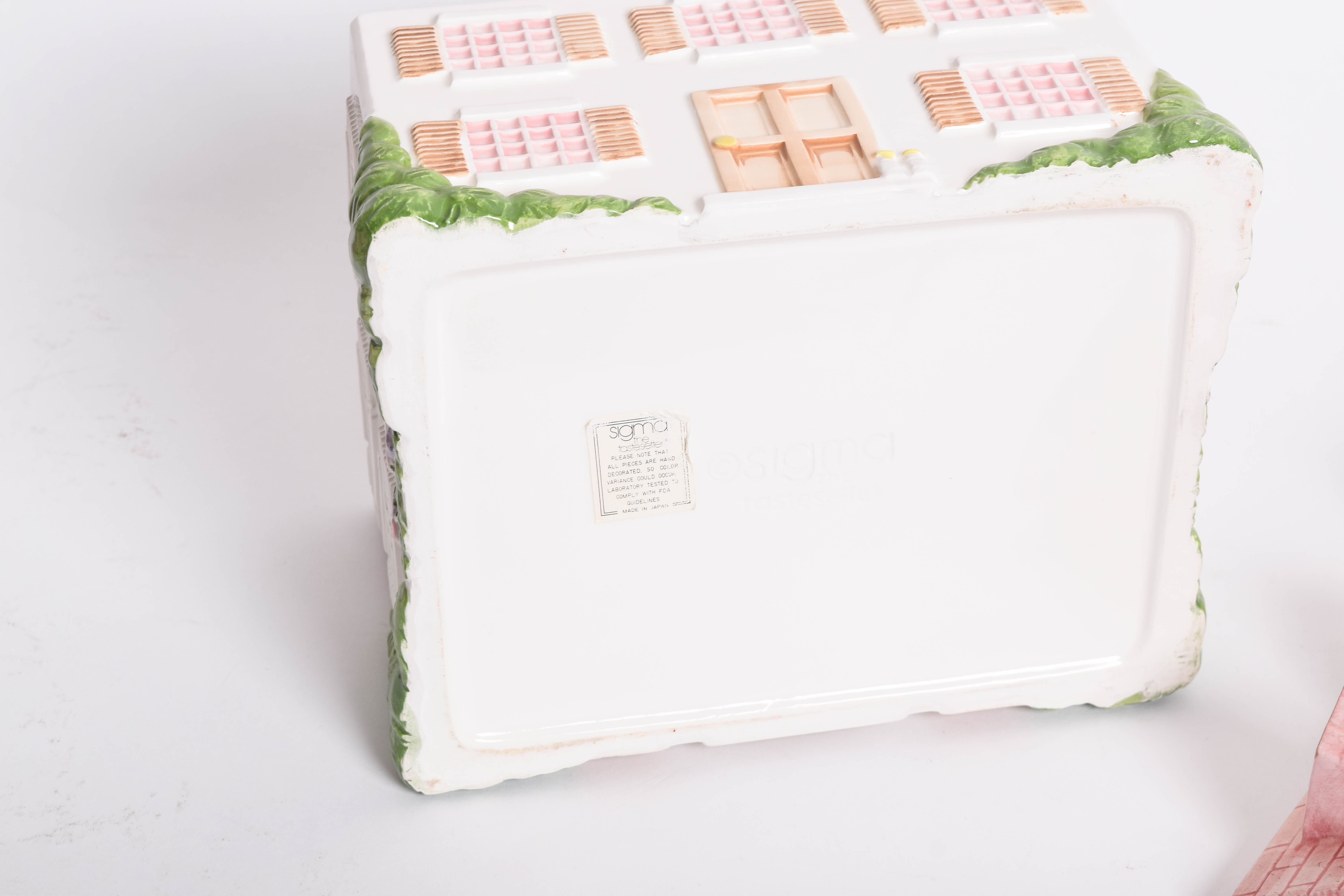 Sigma Porcelain Village Tea Set and Cookie Jar