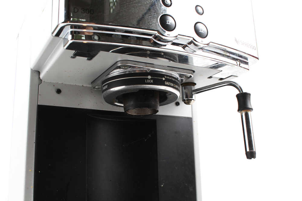 Nespresso D300 Espresso Maker