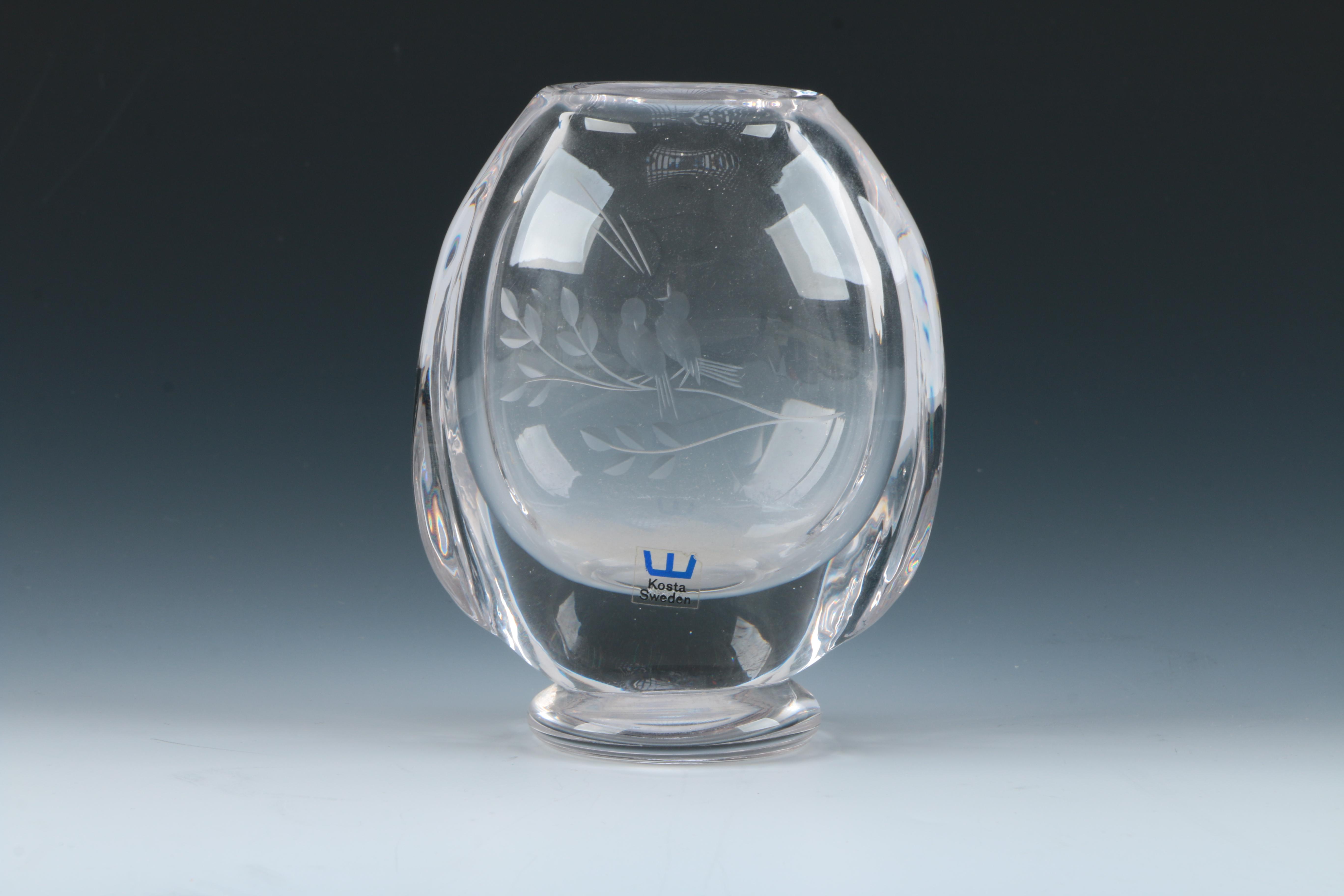 1976 Crystal Bell by Franklin Mint and Vase by Kosta Sweden