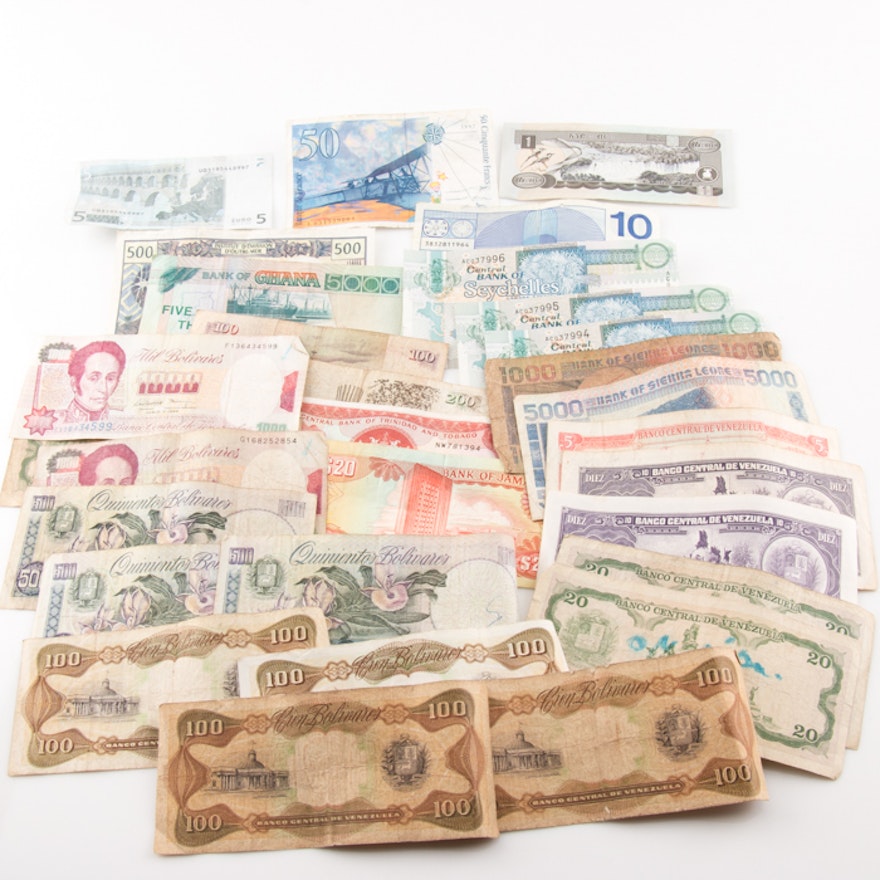 Group of Thirty Foreign Banknotes