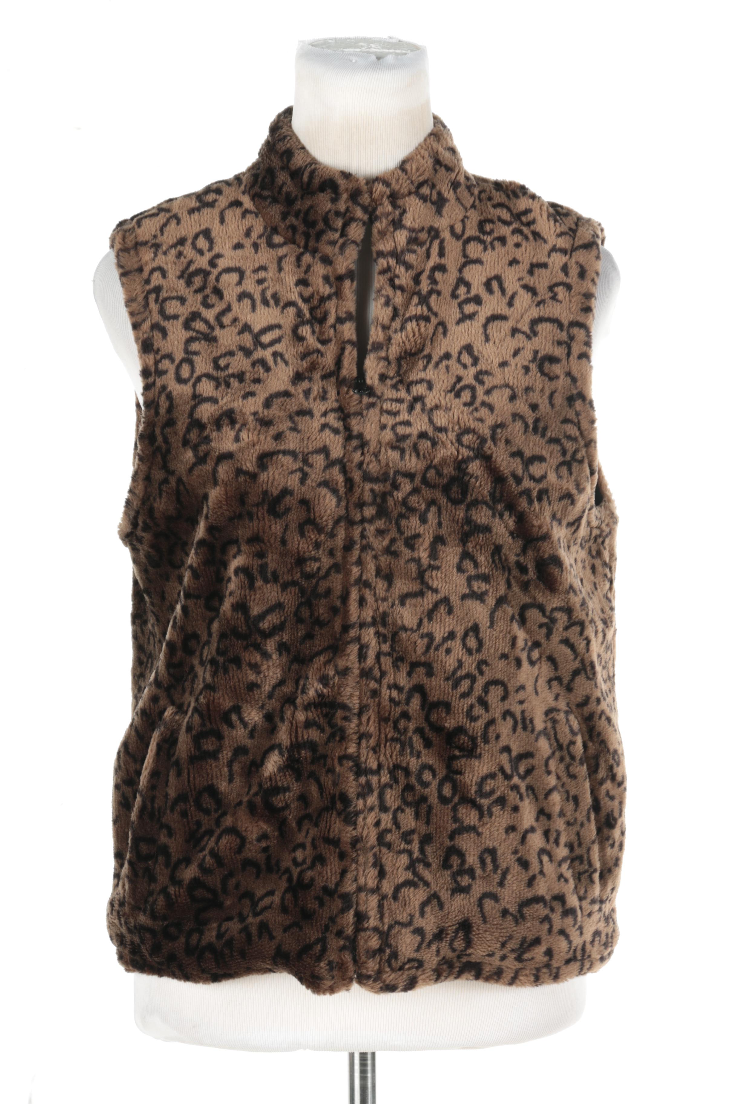 Women's Faux Fur Vest and Cape Collar
