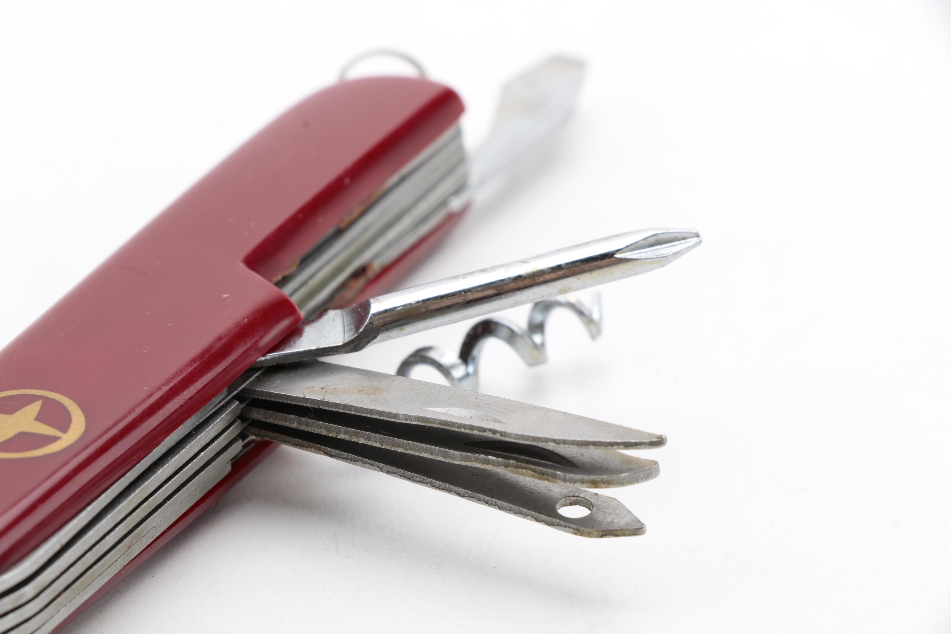 Collection of Pocket Multi-Tools