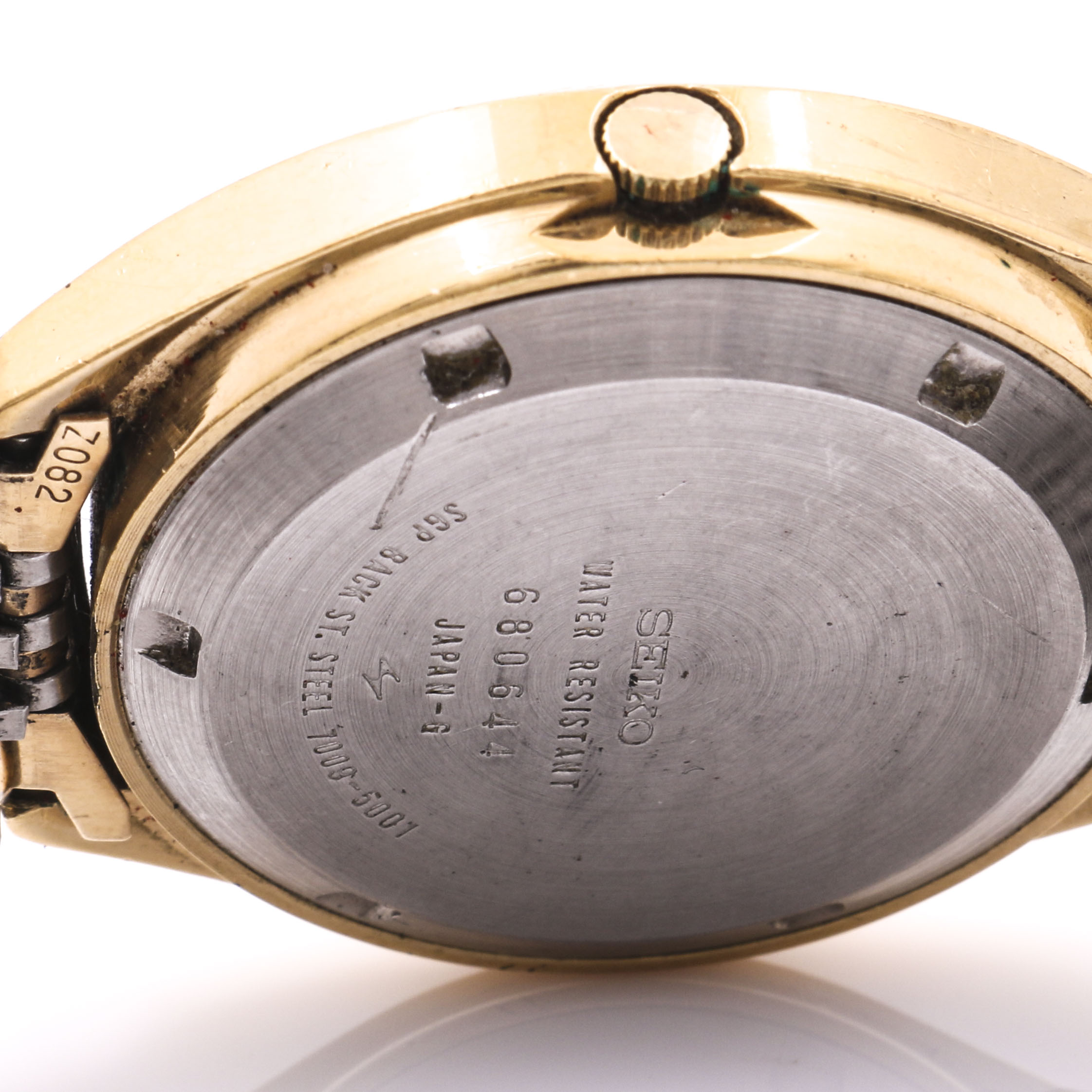 Assortment of Titanium, Steel and Gold Tone Seiko and Kenneth Cole Watches