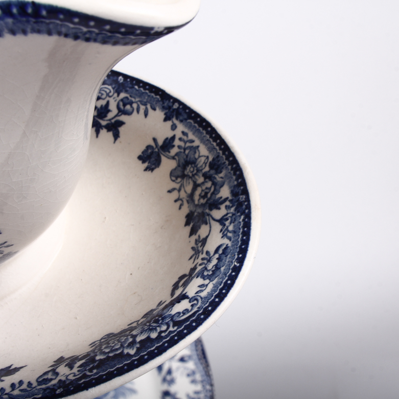 Collection of Royal Staffordshire "Tonquin" Tableware by Clarice Cliff