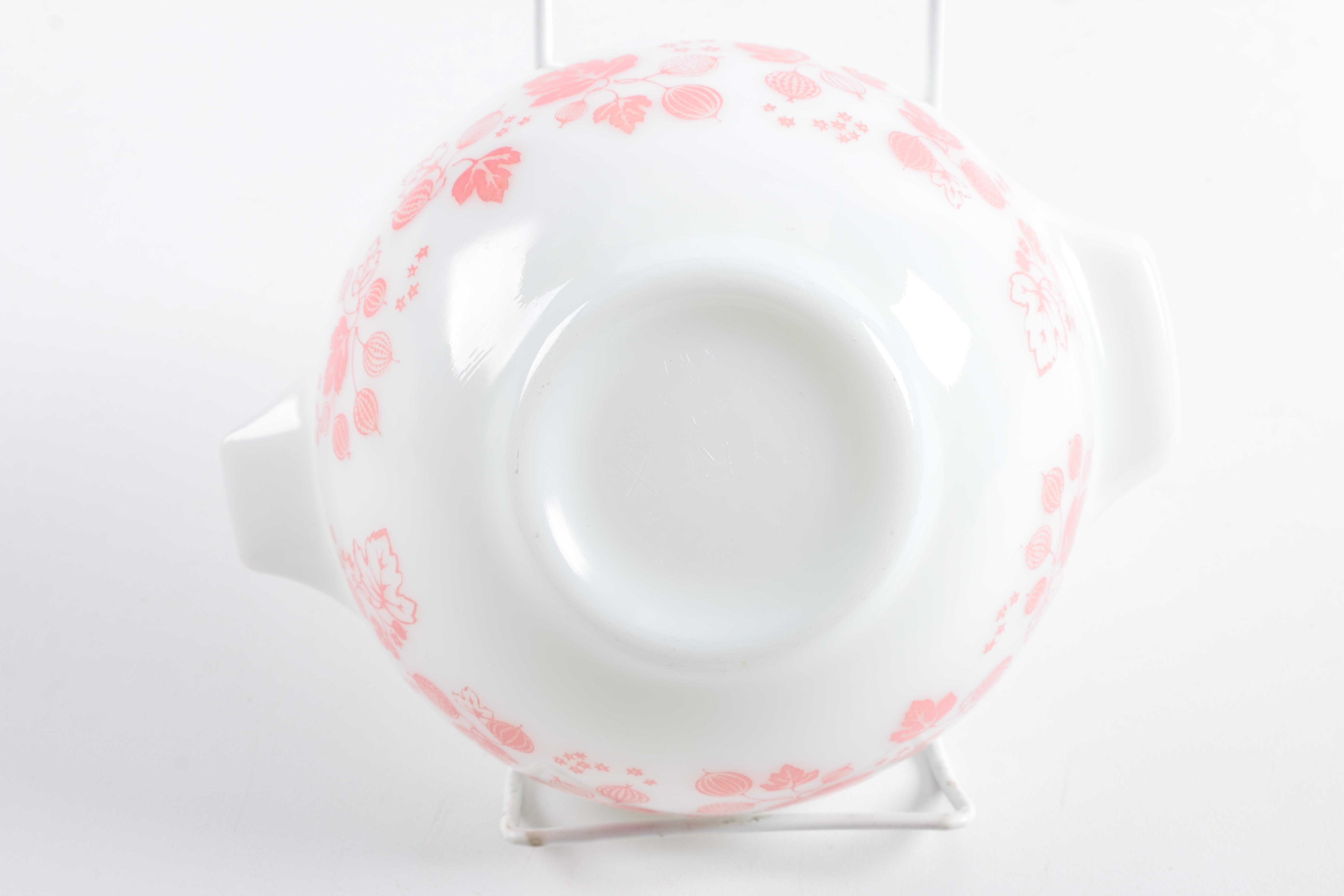 Vintage Pyrex "Gooseberry" Mixing Bowls