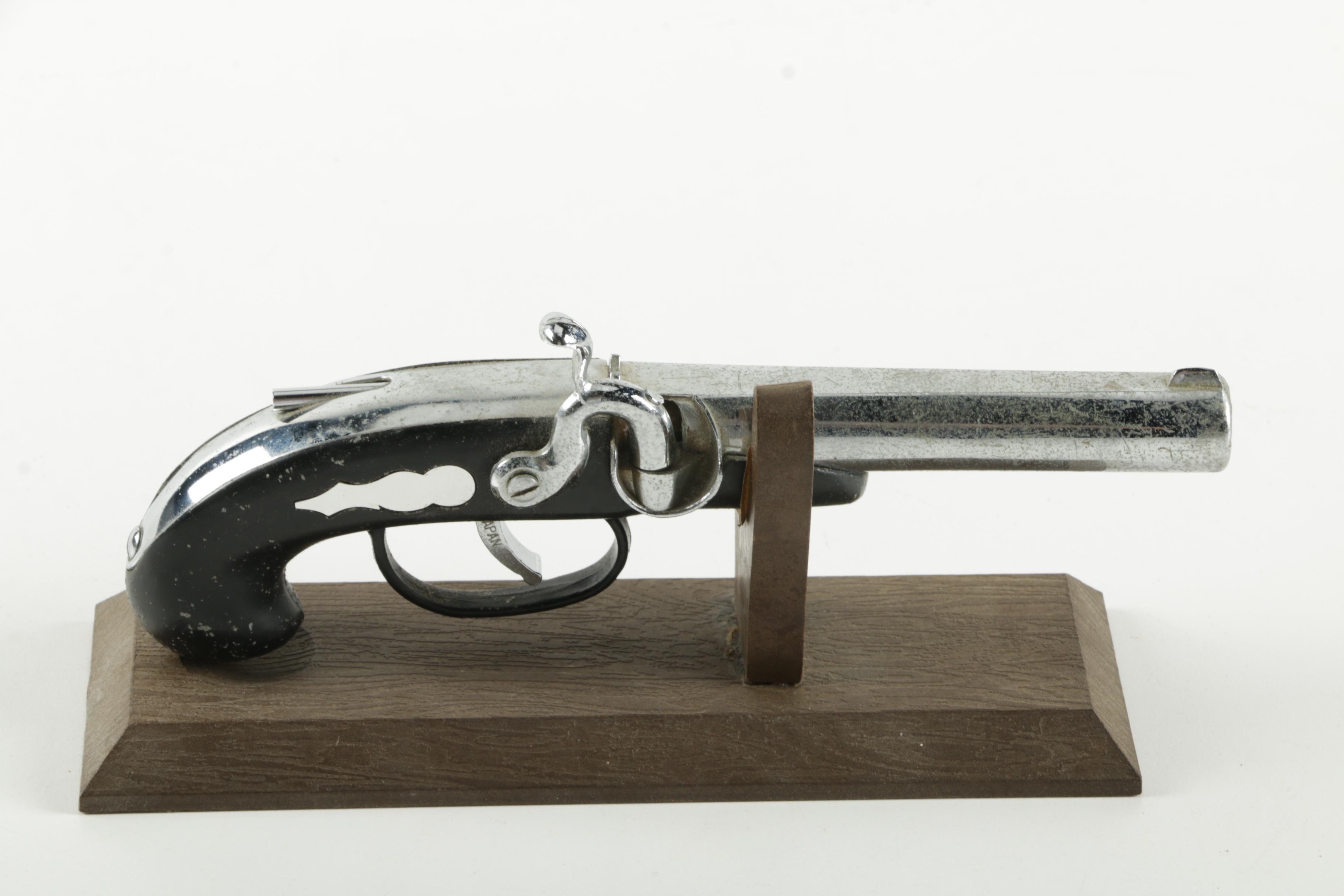 Vintage "Derringer" Gun Table Lighter