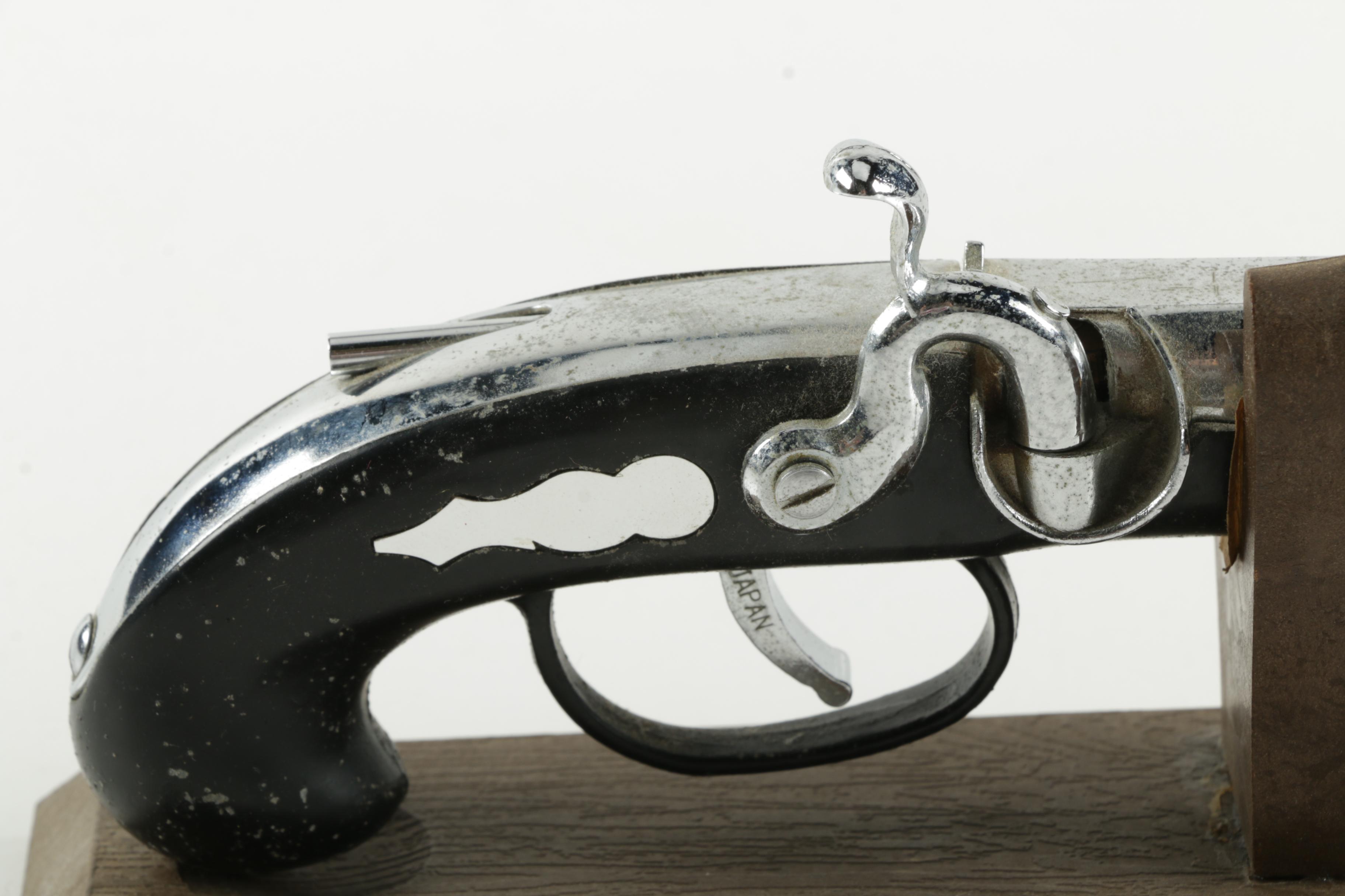Vintage "Derringer" Gun Table Lighter